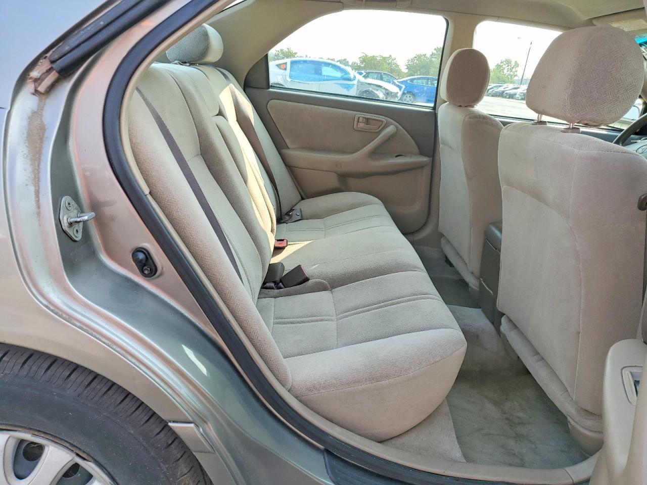 2000 Toyota Camry Ce Tan vin: 4T1BG22KXYU013725