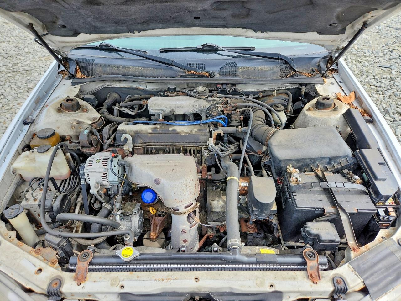 2000 Toyota Camry Le Белый vin: 4T1BG22KXYU731999