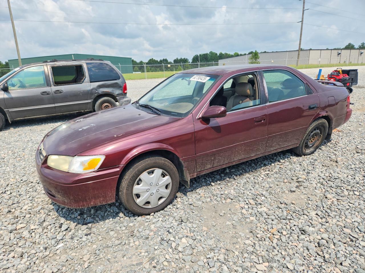 2000 Toyota Camry Le Burgundy vin: 4T1BG22KXYU750052