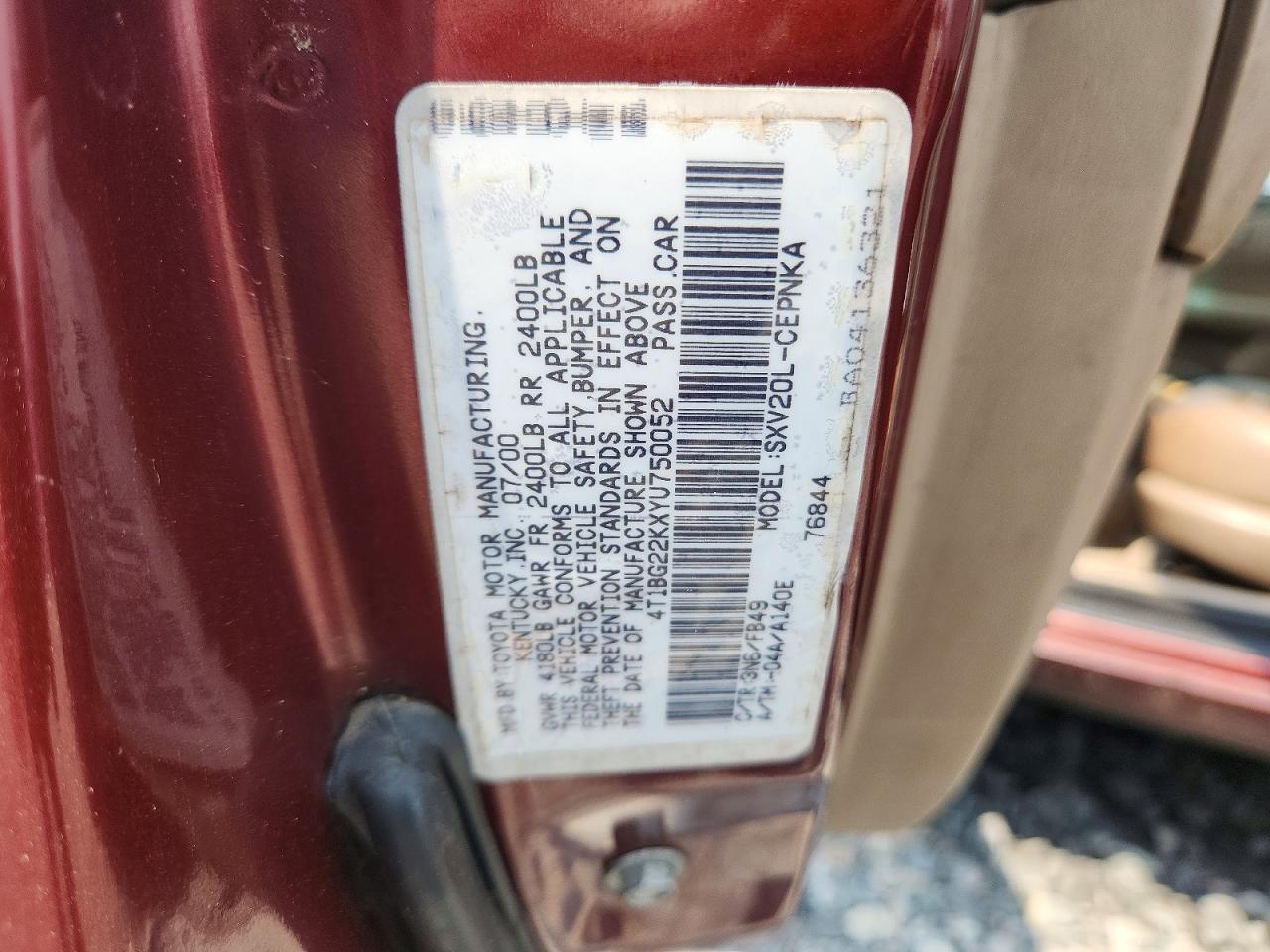 2000 Toyota Camry Le Burgundy vin: 4T1BG22KXYU750052