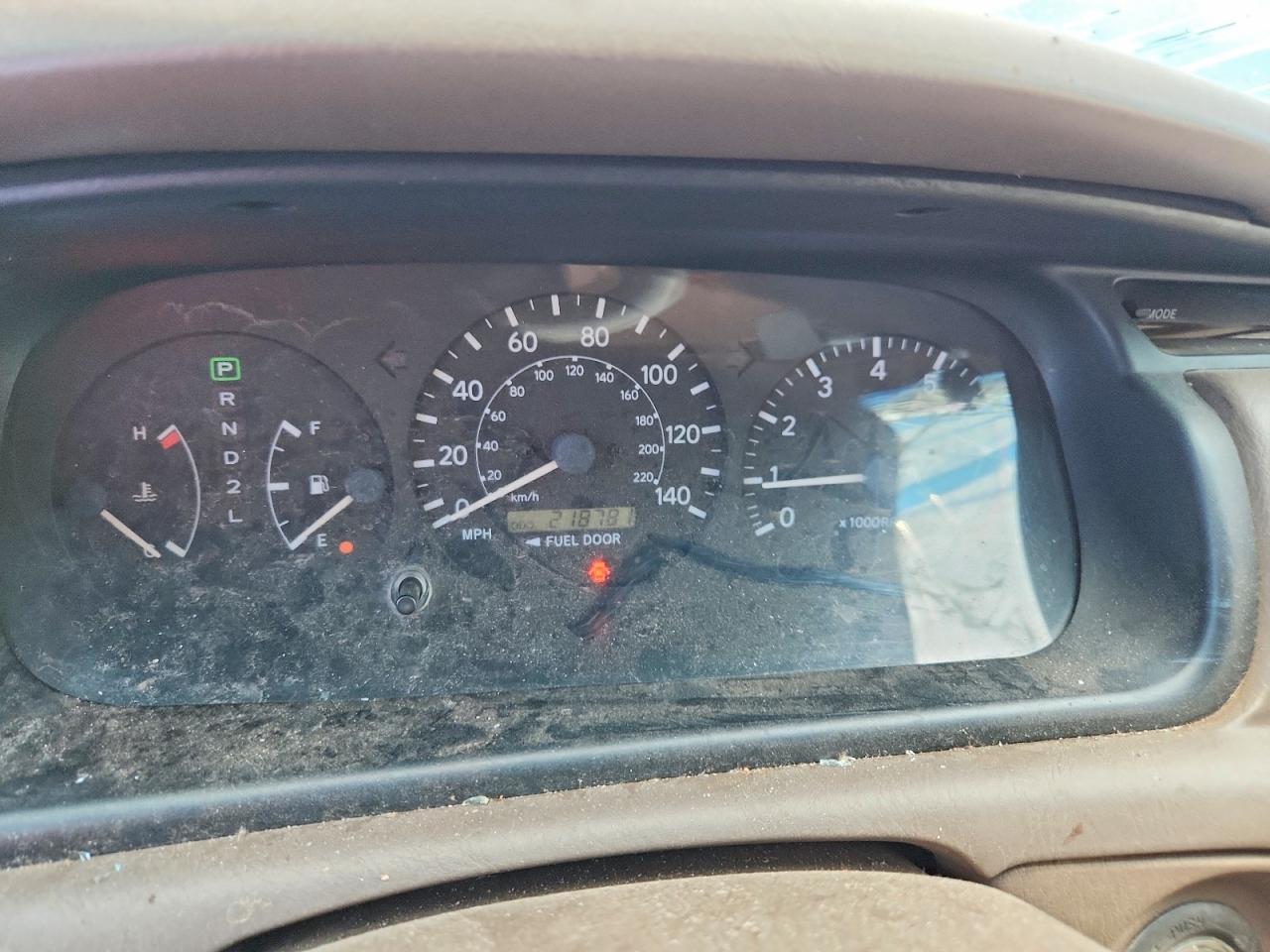 2000 Toyota Camry Le White vin: 4T1BG22KXYU963082
