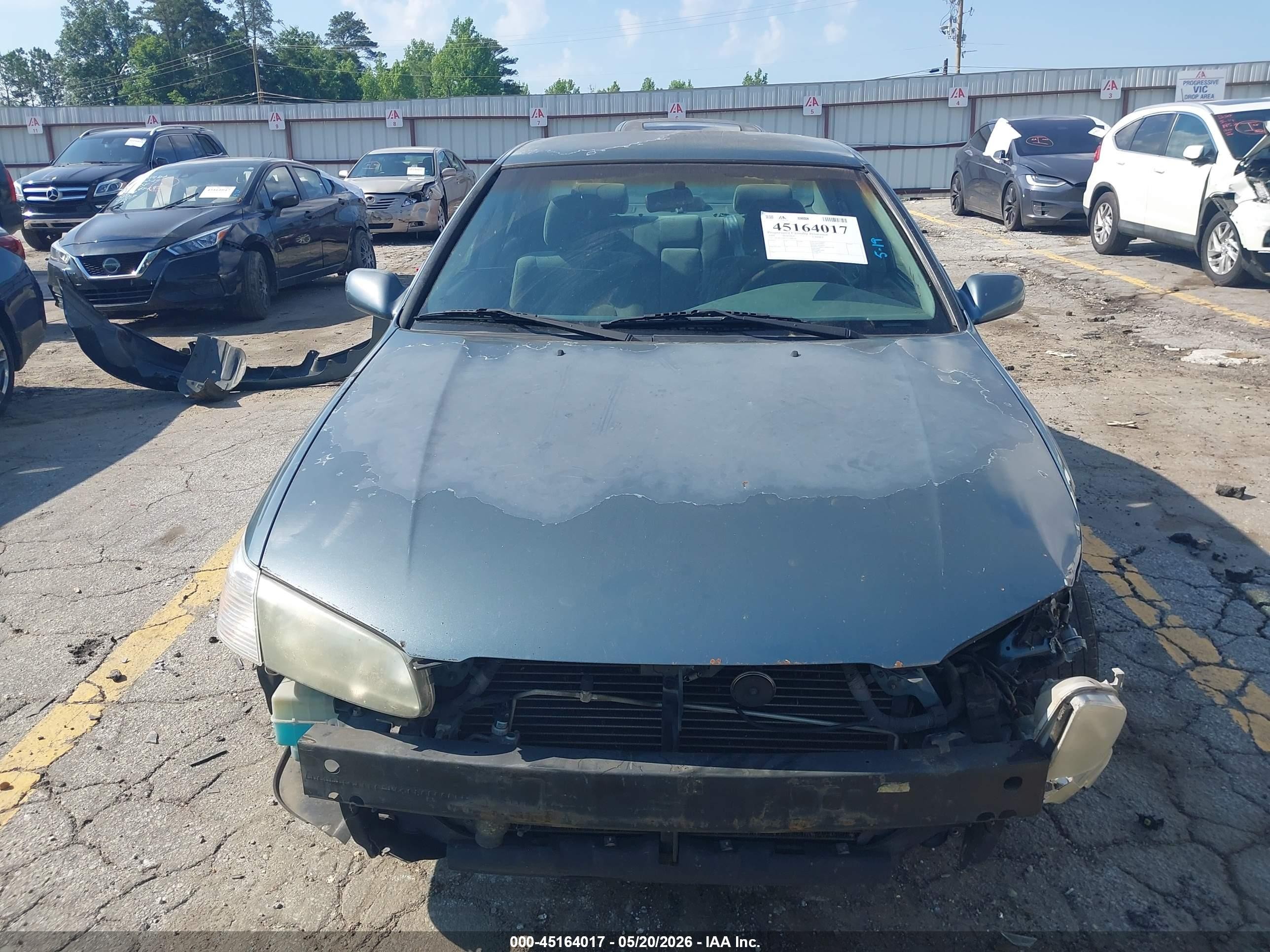 2000 Toyota Camry Le Green vin: 4T1BG22KXYU990198