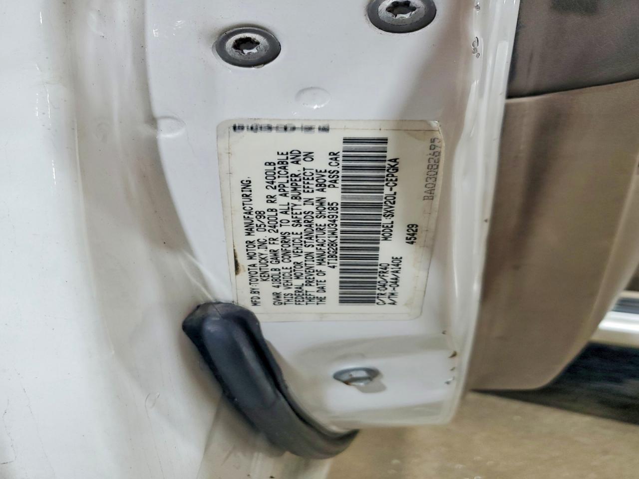 1998 Toyota Camry Xle Белый vin: 4T1BG28K1WU349185