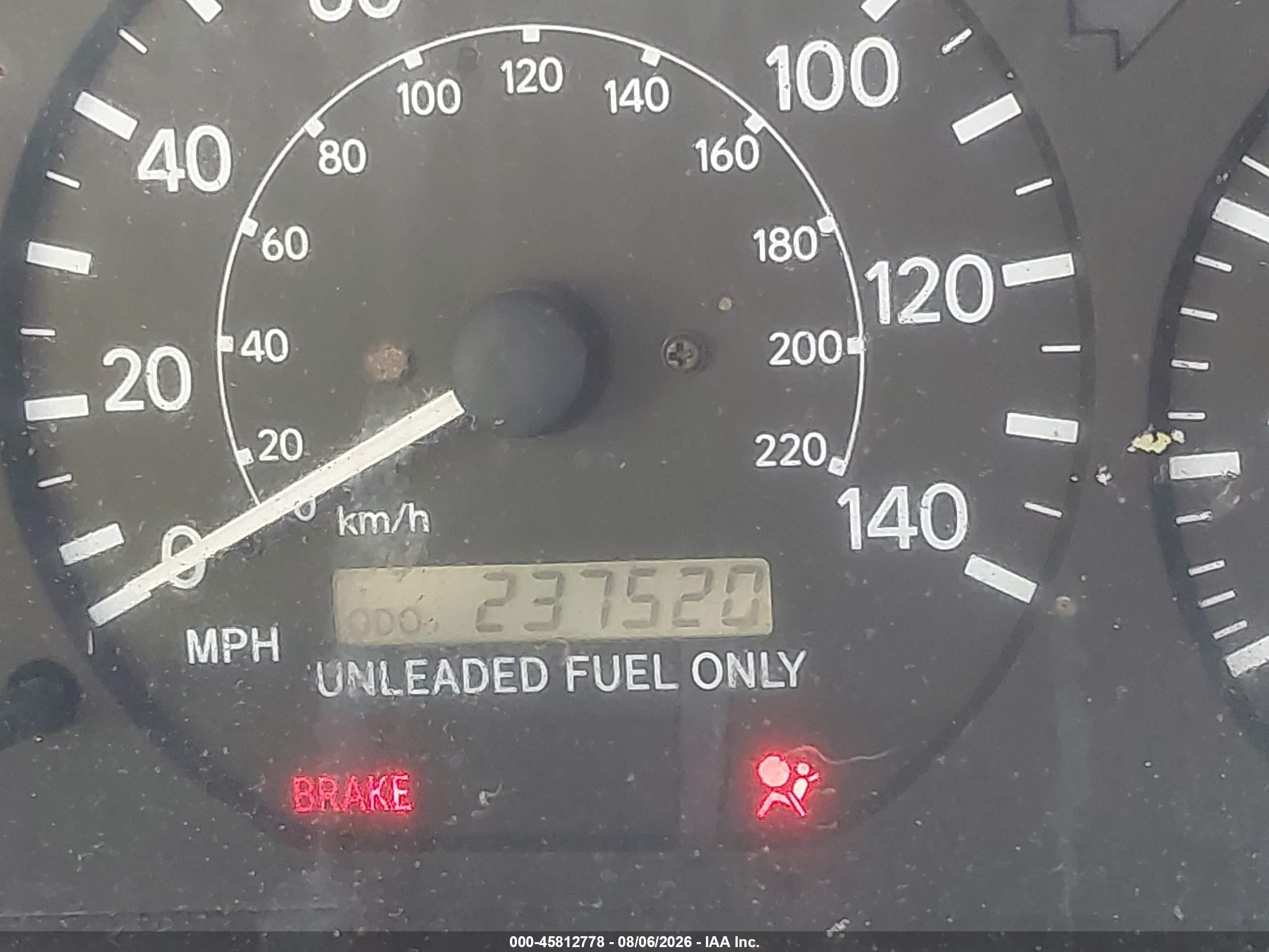 1999 Toyota Camry Le Silver vin: 4T1BG28K2XU871485