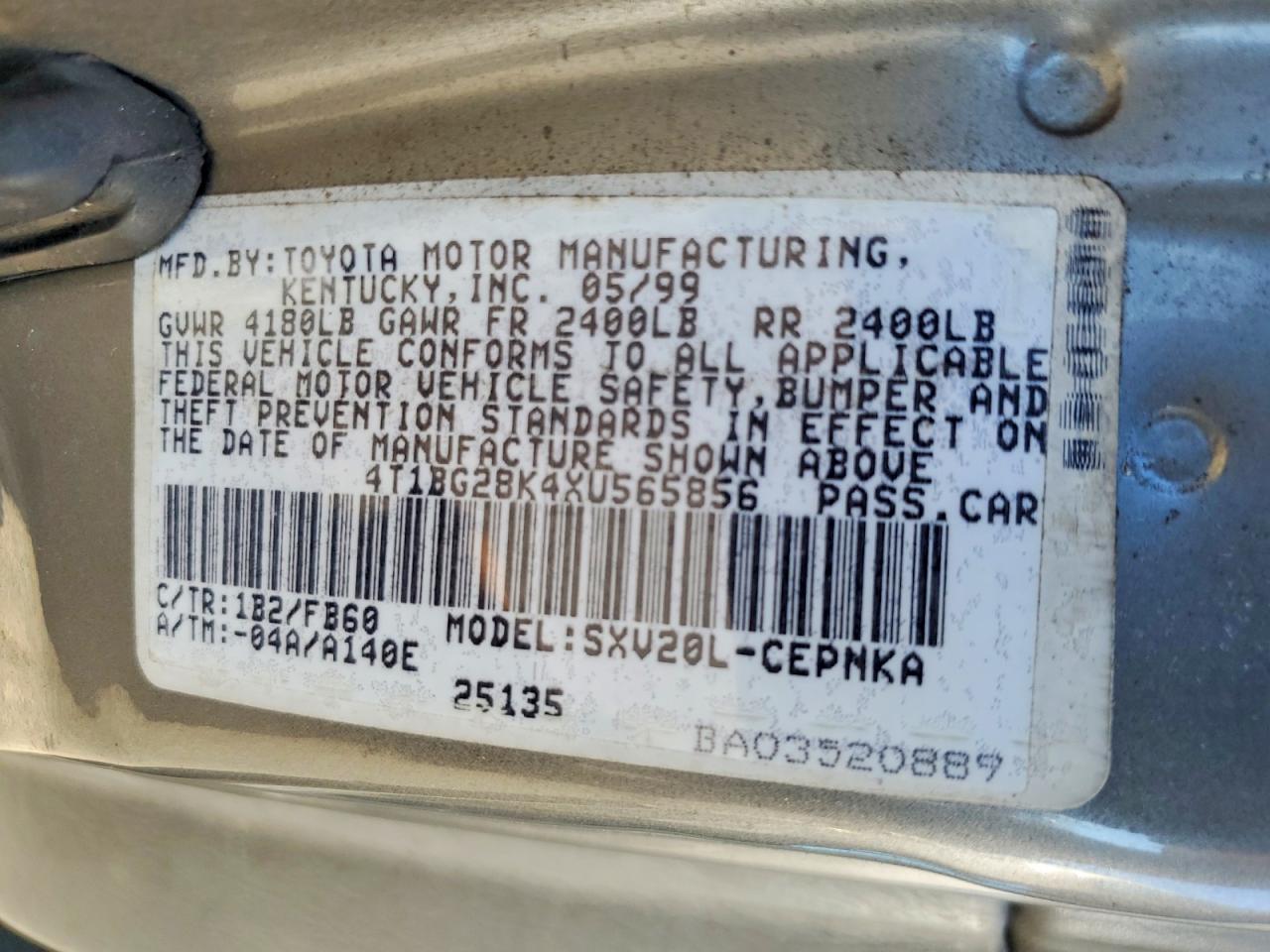 1999 Toyota Camry Le Tan vin: 4T1BG28K4XU565856