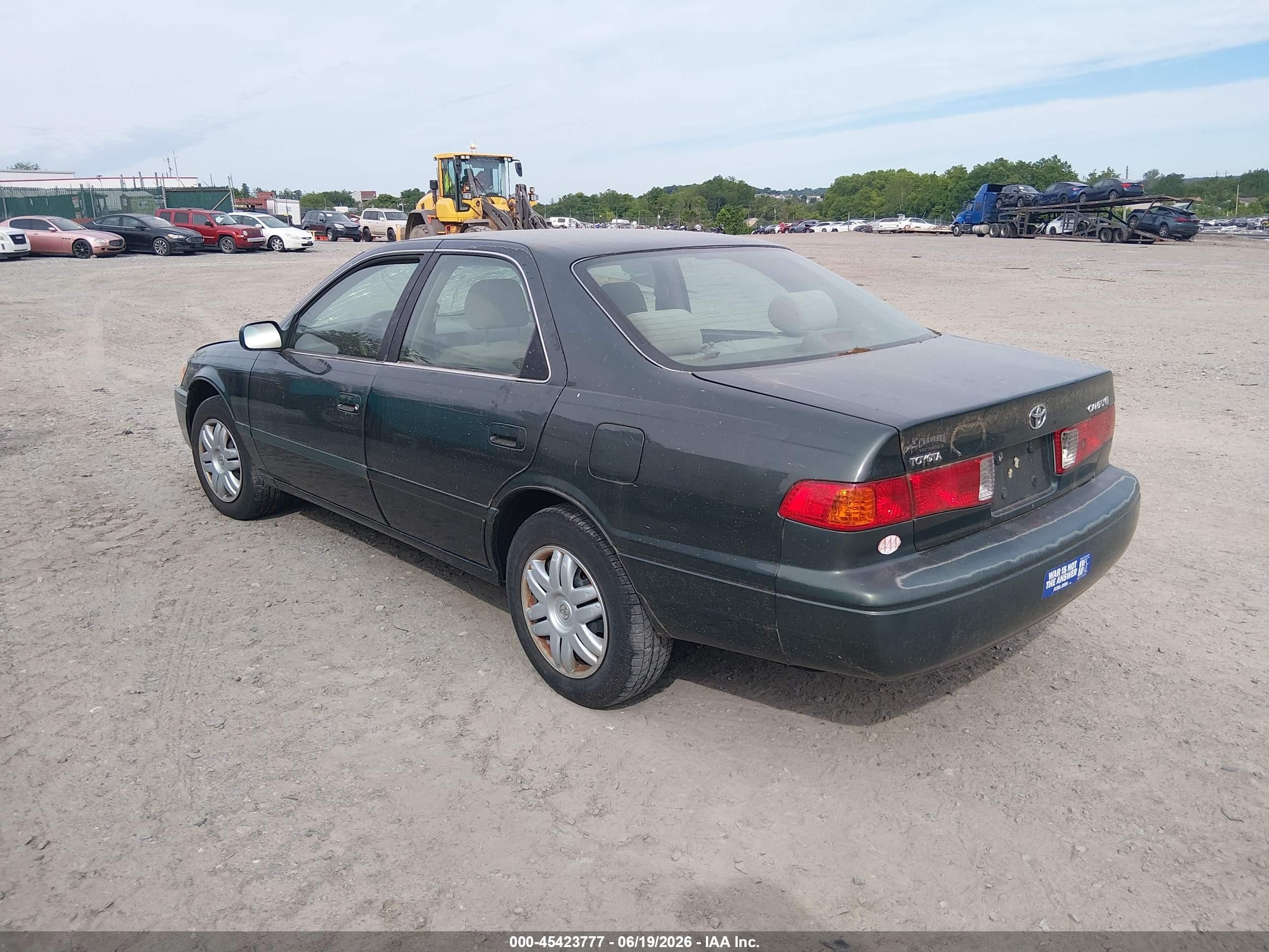 2001 Toyota Camry Le Green vin: 4T1BG28K91U820380