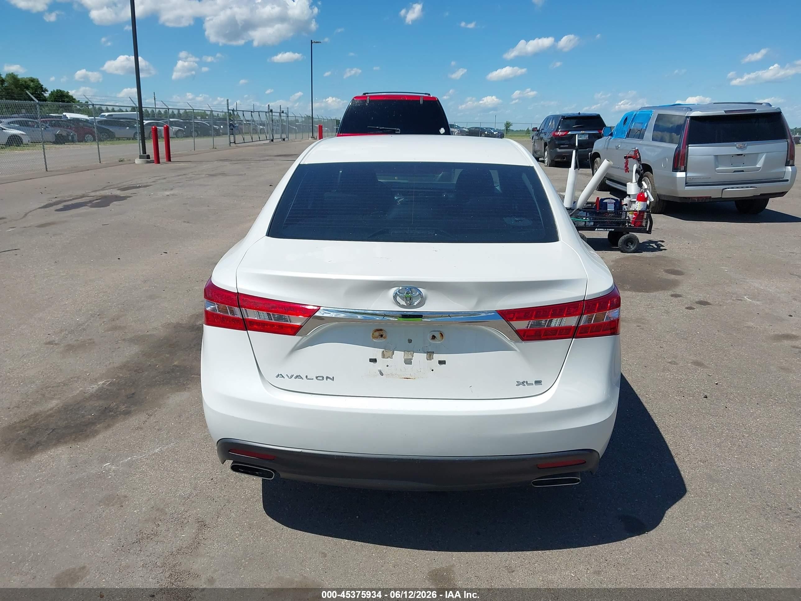 2013 Toyota Avalon Xle Белый vin: 4T1BK1EB0DU036901