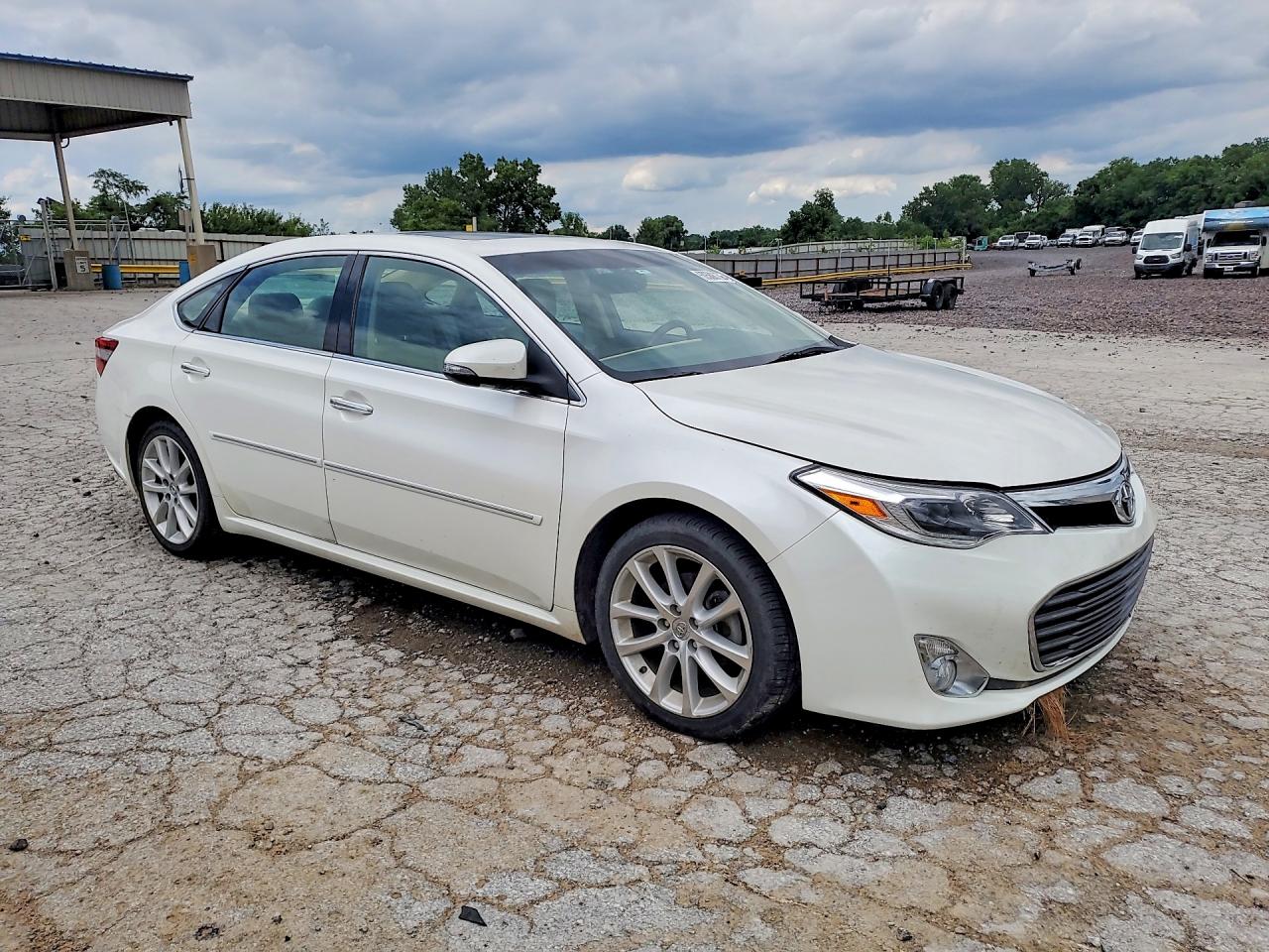 2013 Toyota Avalon Limited Белый vin: 4T1BK1EB0DU074869