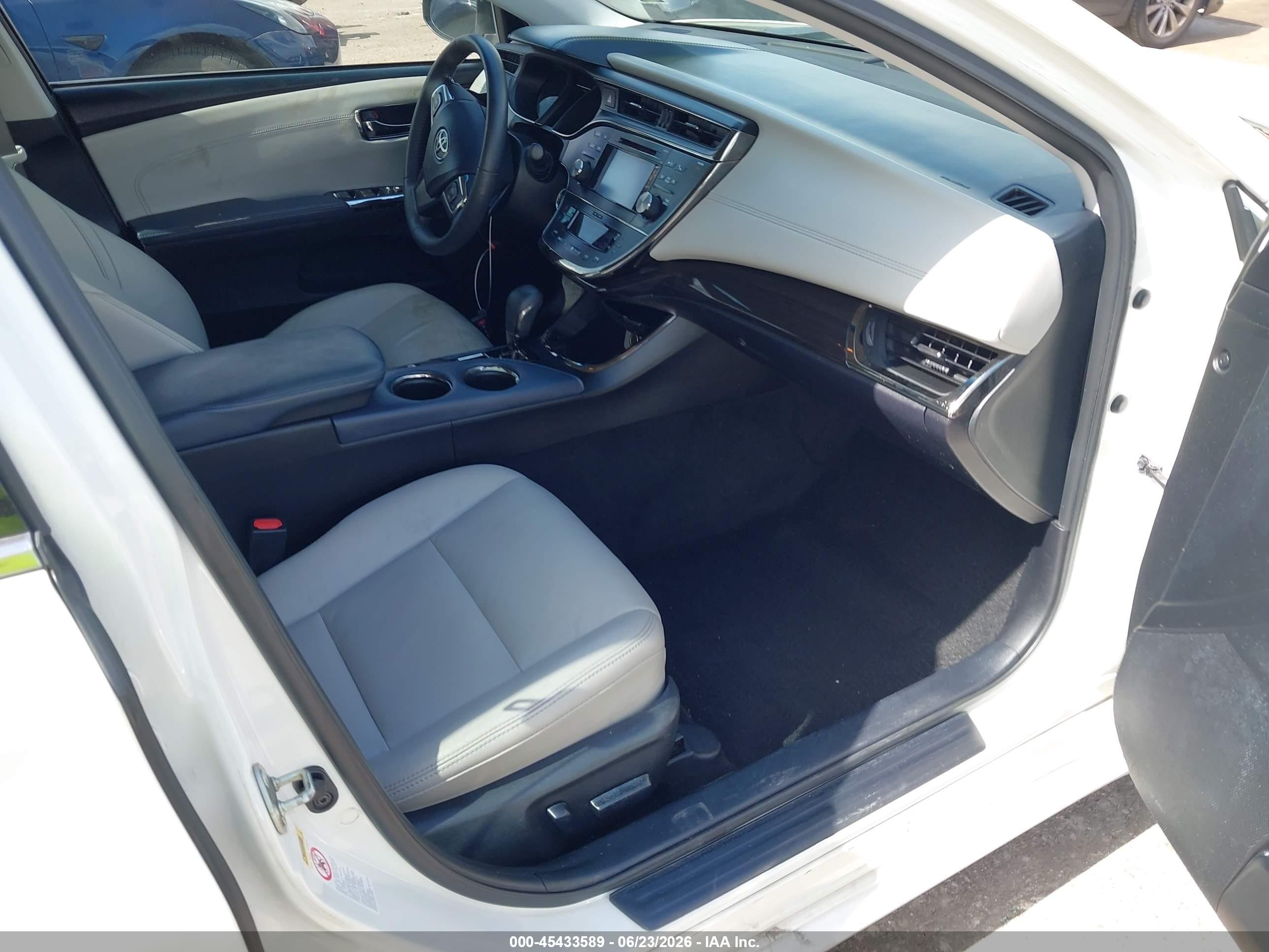 2015 Toyota Avalon Xle White vin: 4T1BK1EB0FU136791