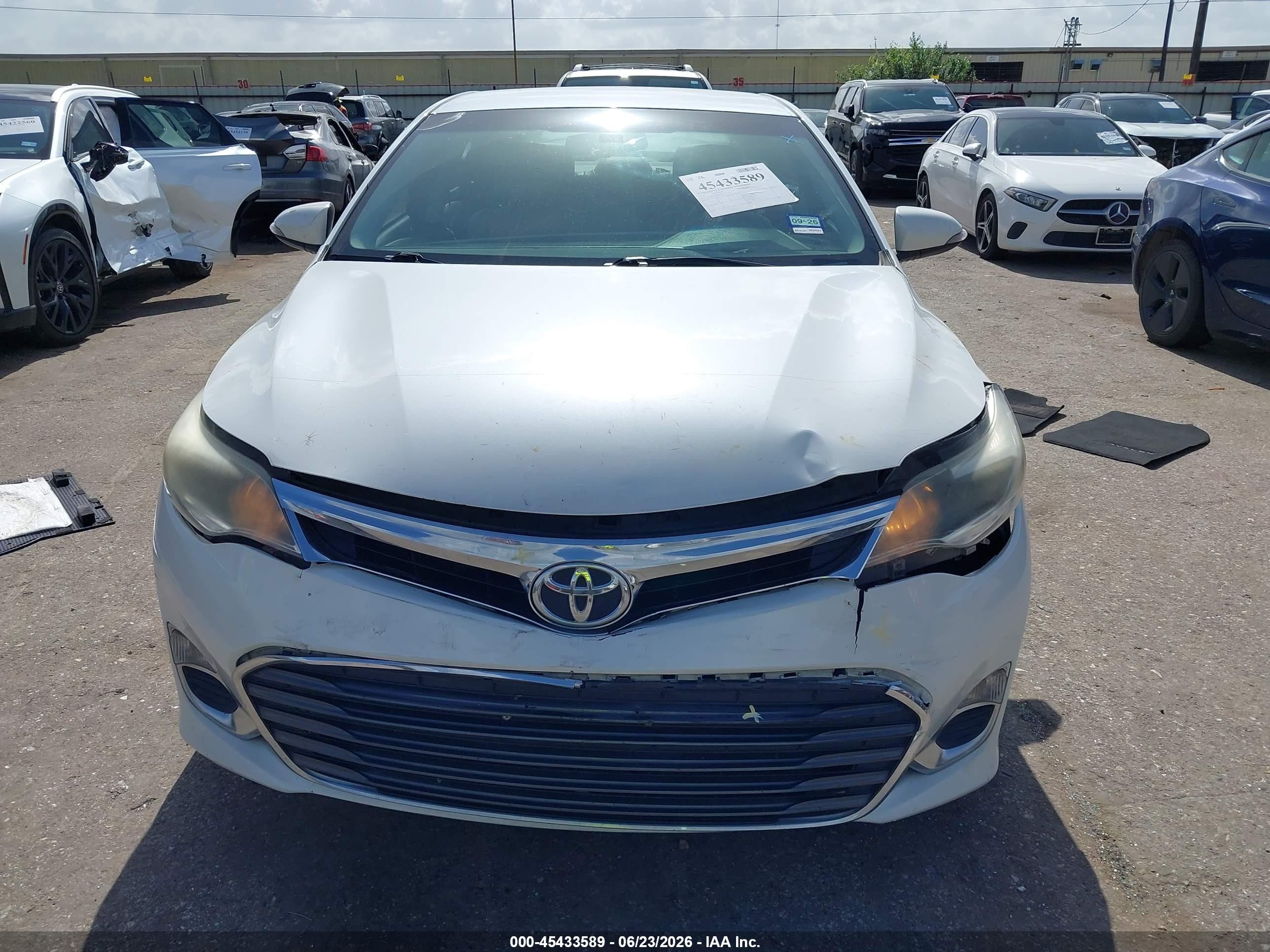 2015 Toyota Avalon Xle White vin: 4T1BK1EB0FU136791