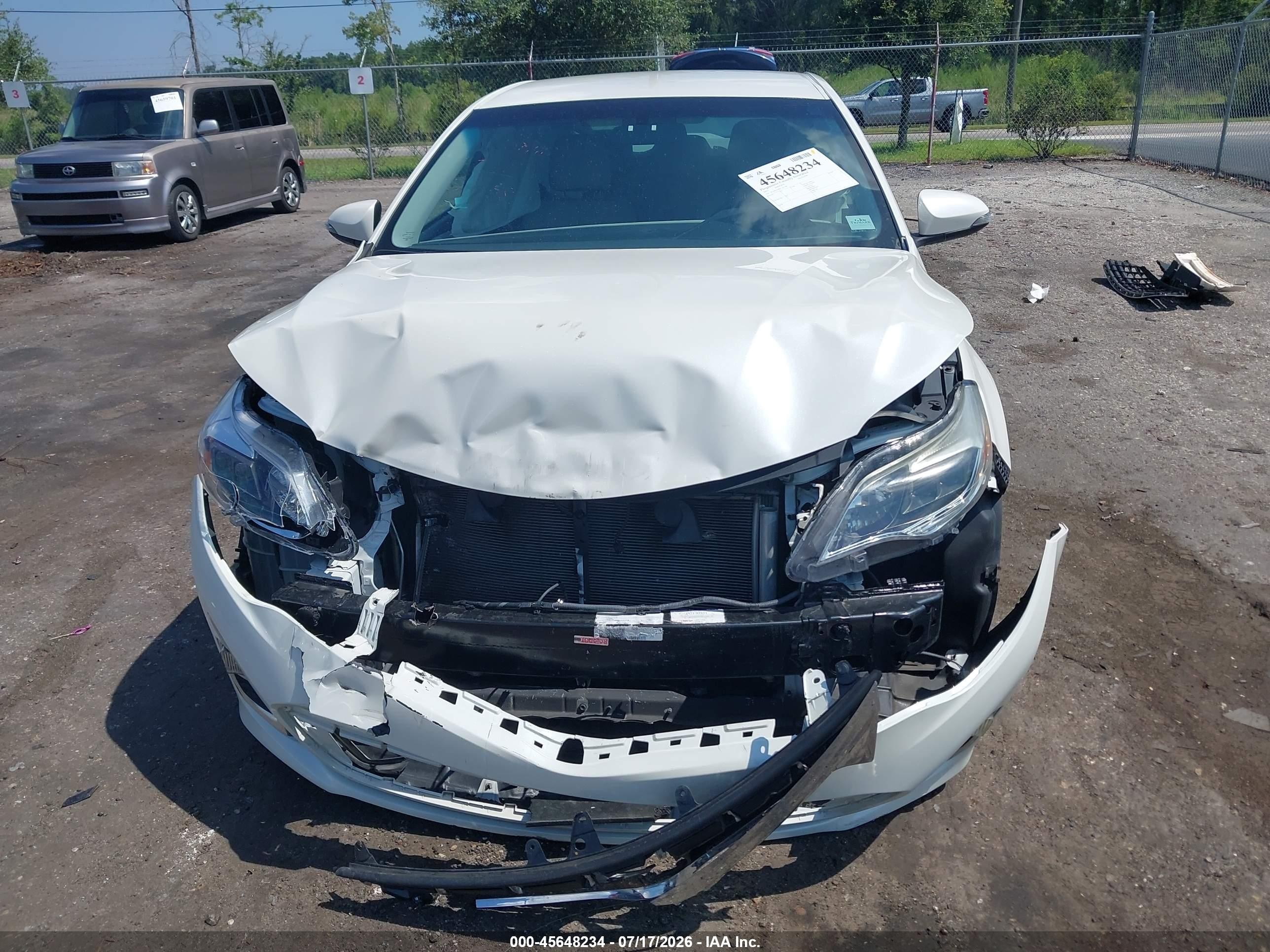 2015 Toyota Avalon Xle White vin: 4T1BK1EB0FU143160