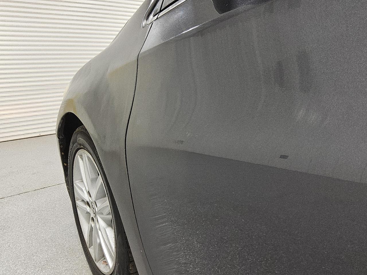 2015 Toyota Avalon Xle Premium Brown vin: 4T1BK1EB0FU154529 Damage: Left Front Door, Heavy Scratch, 1 To 2 Inches