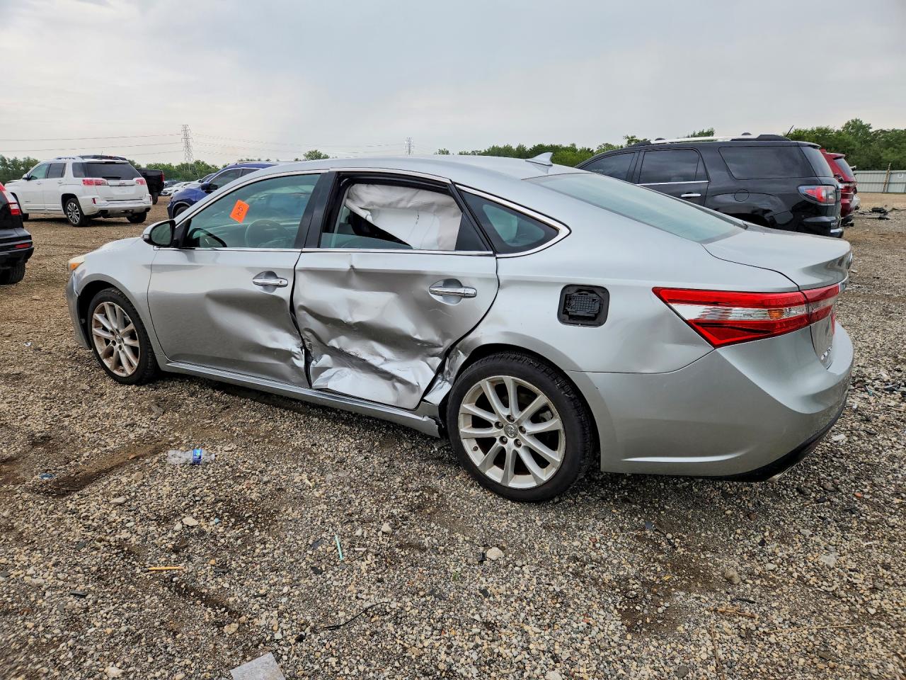 2015 Toyota Avalon Limited Silver vin: 4T1BK1EB0FU186767