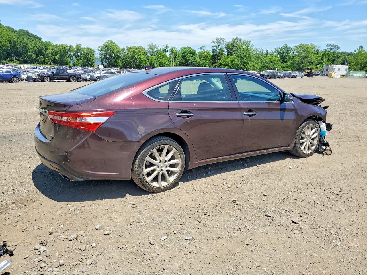 2015 Toyota Avalon Limited Red vin: 4T1BK1EB0FU189037