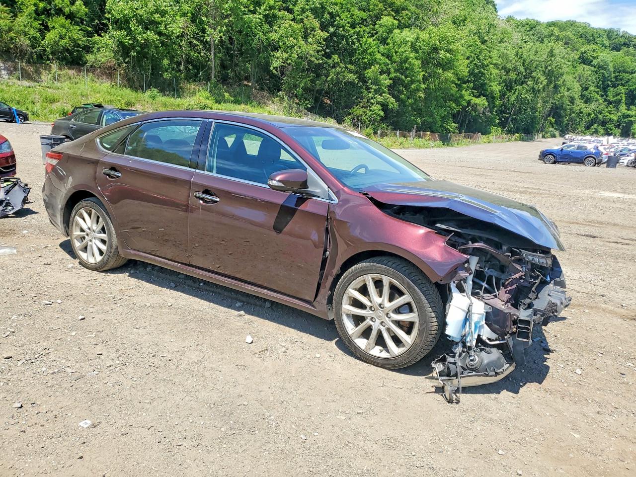 2015 Toyota Avalon Limited Red vin: 4T1BK1EB0FU189037
