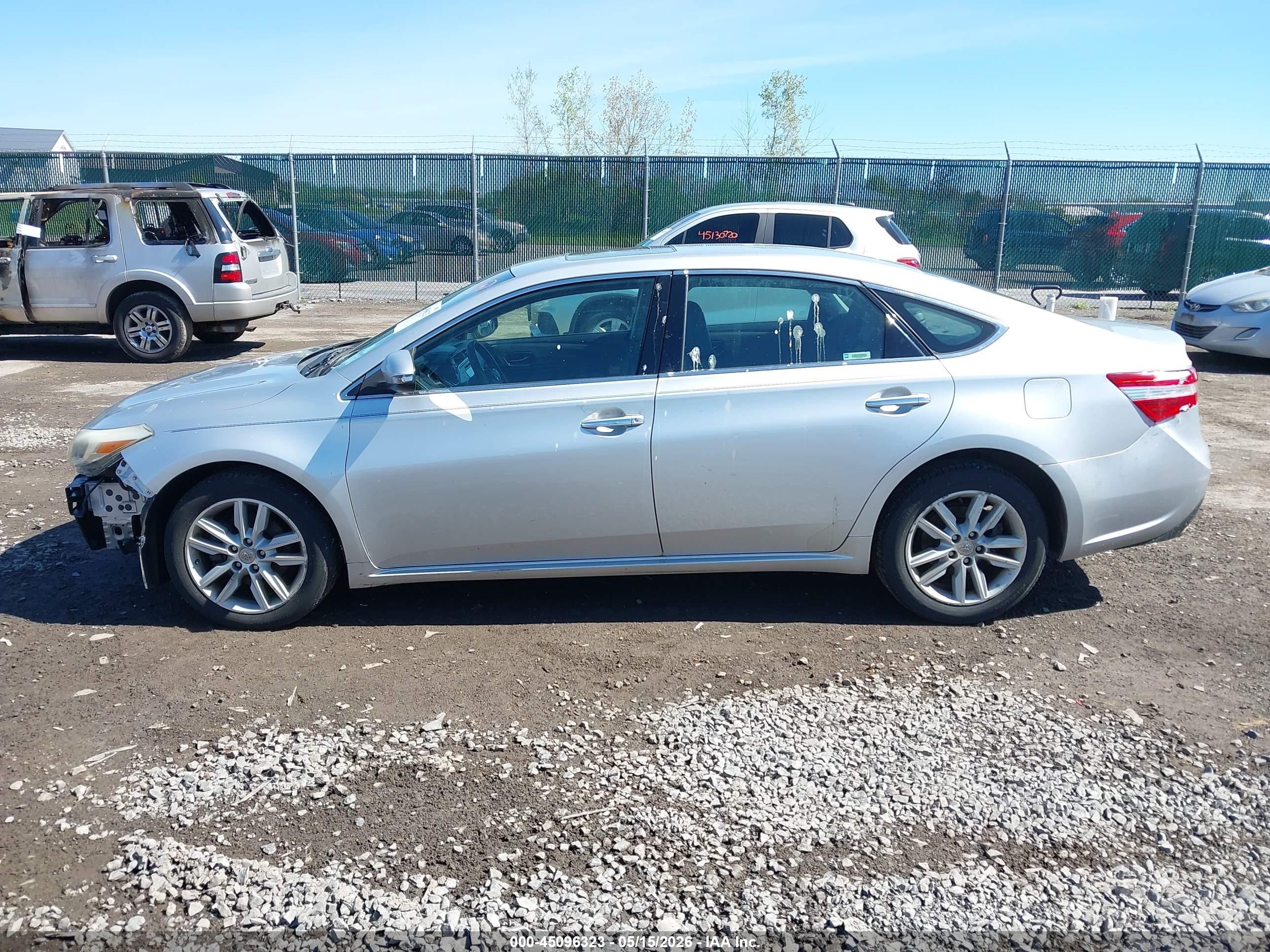 2013 Toyota Avalon Xle Premium Silver vin: 4T1BK1EB1DU032193