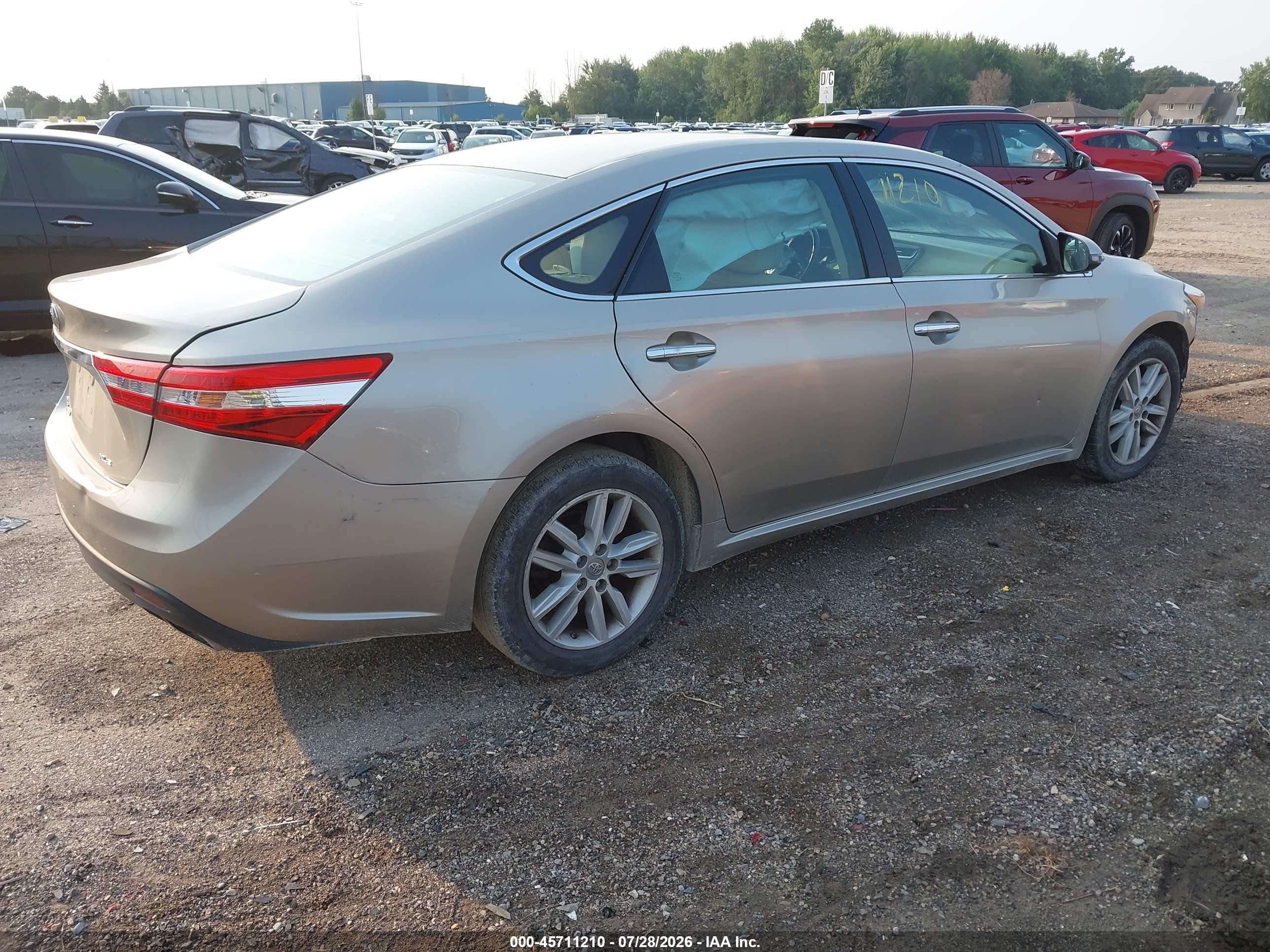 2013 Toyota Avalon Xle Premium Gold vin: 4T1BK1EB1DU051827