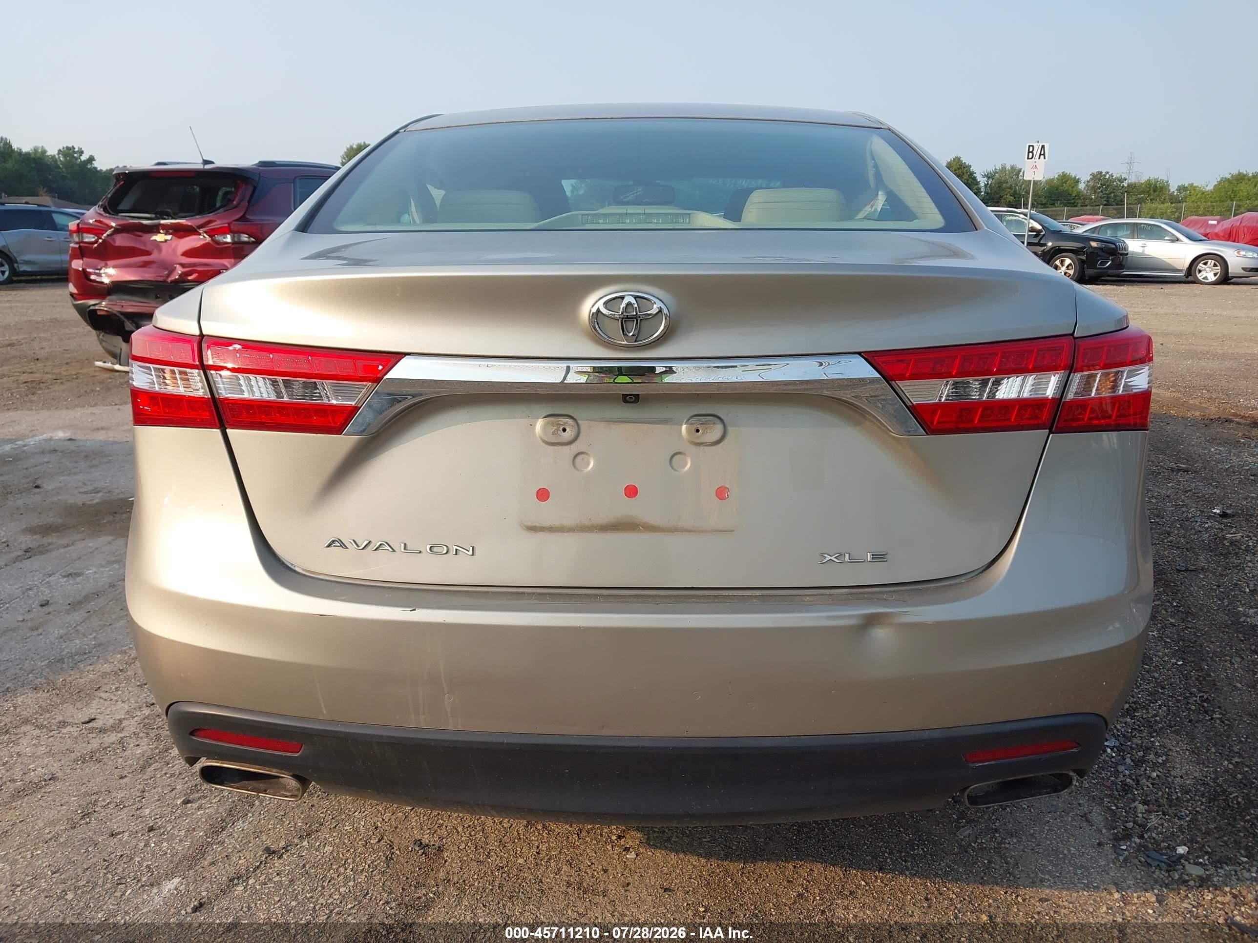 2013 Toyota Avalon Xle Premium Gold vin: 4T1BK1EB1DU051827