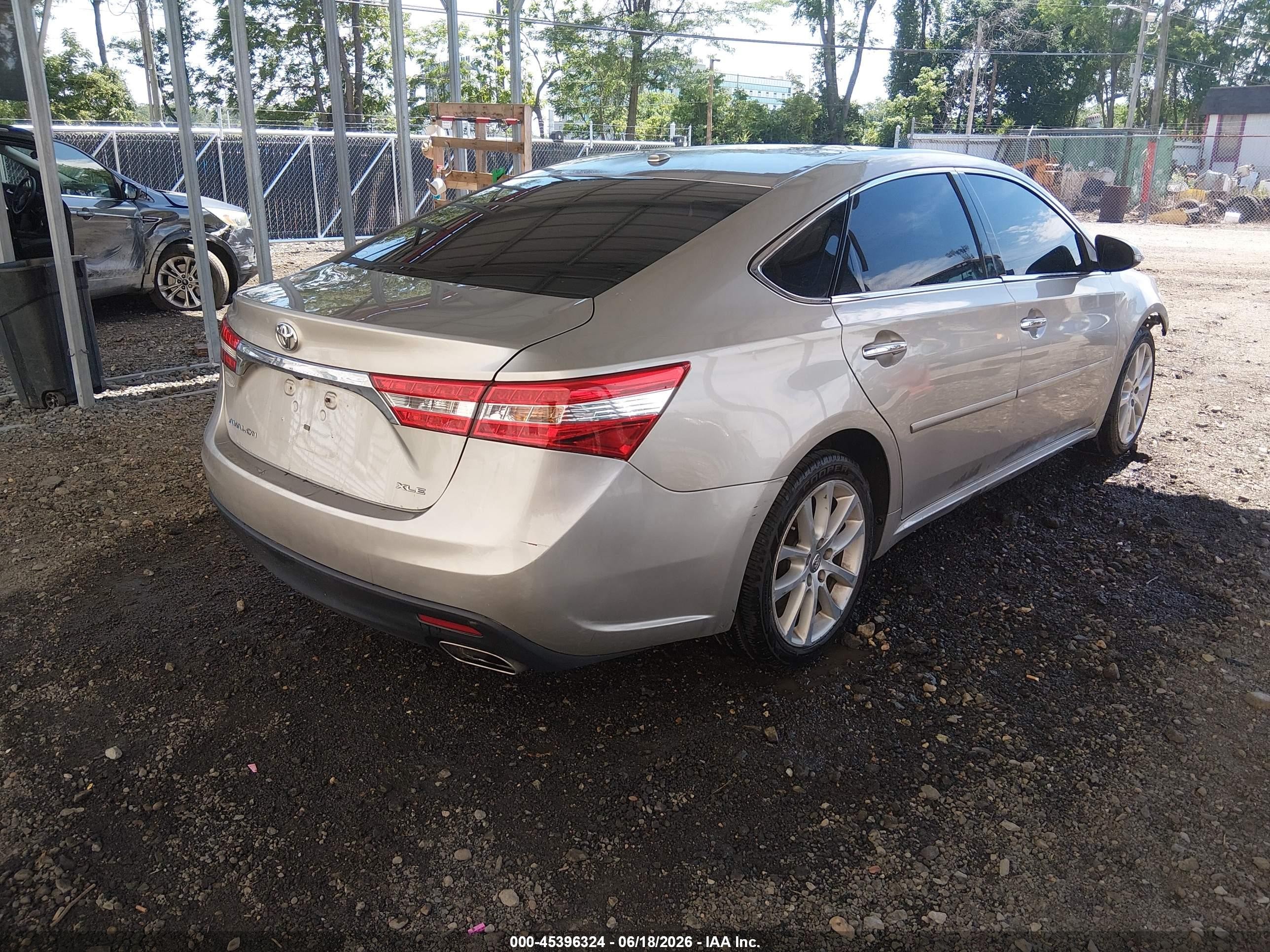 2013 Toyota Avalon Xle Touring Gold vin: 4T1BK1EB1DU066389