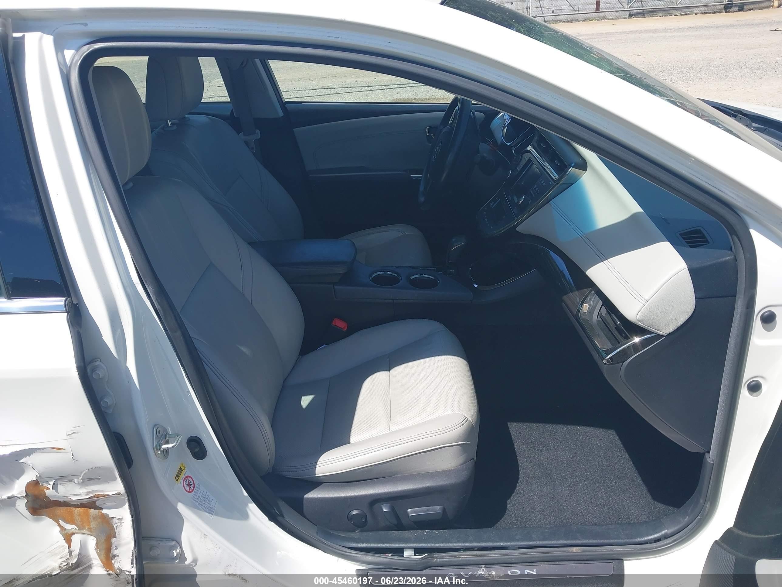 2014 Toyota Avalon Limited White vin: 4T1BK1EB1EU097448