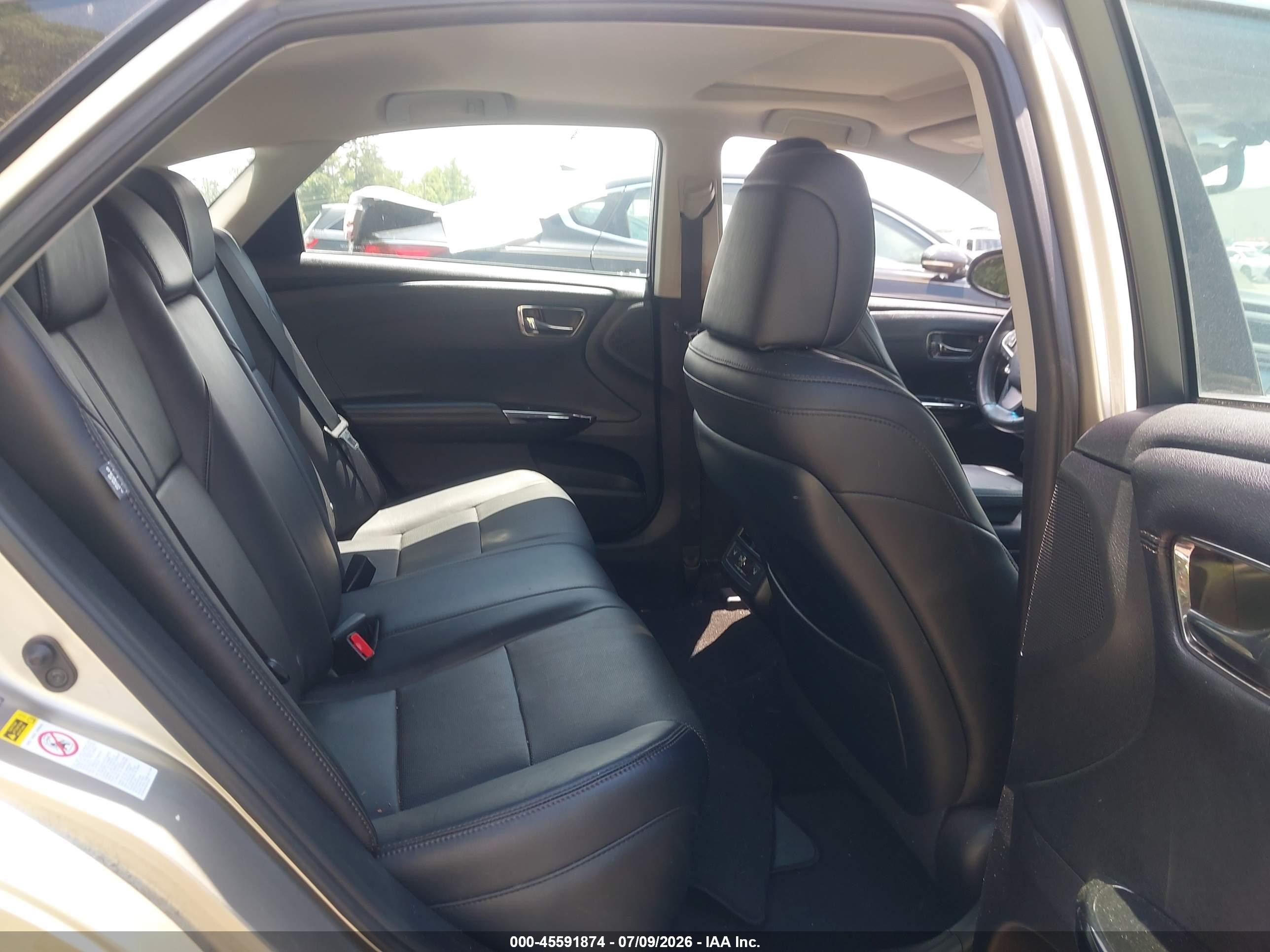 2015 Toyota Avalon Limited Желто-коричневый vin: 4T1BK1EB1FU141398