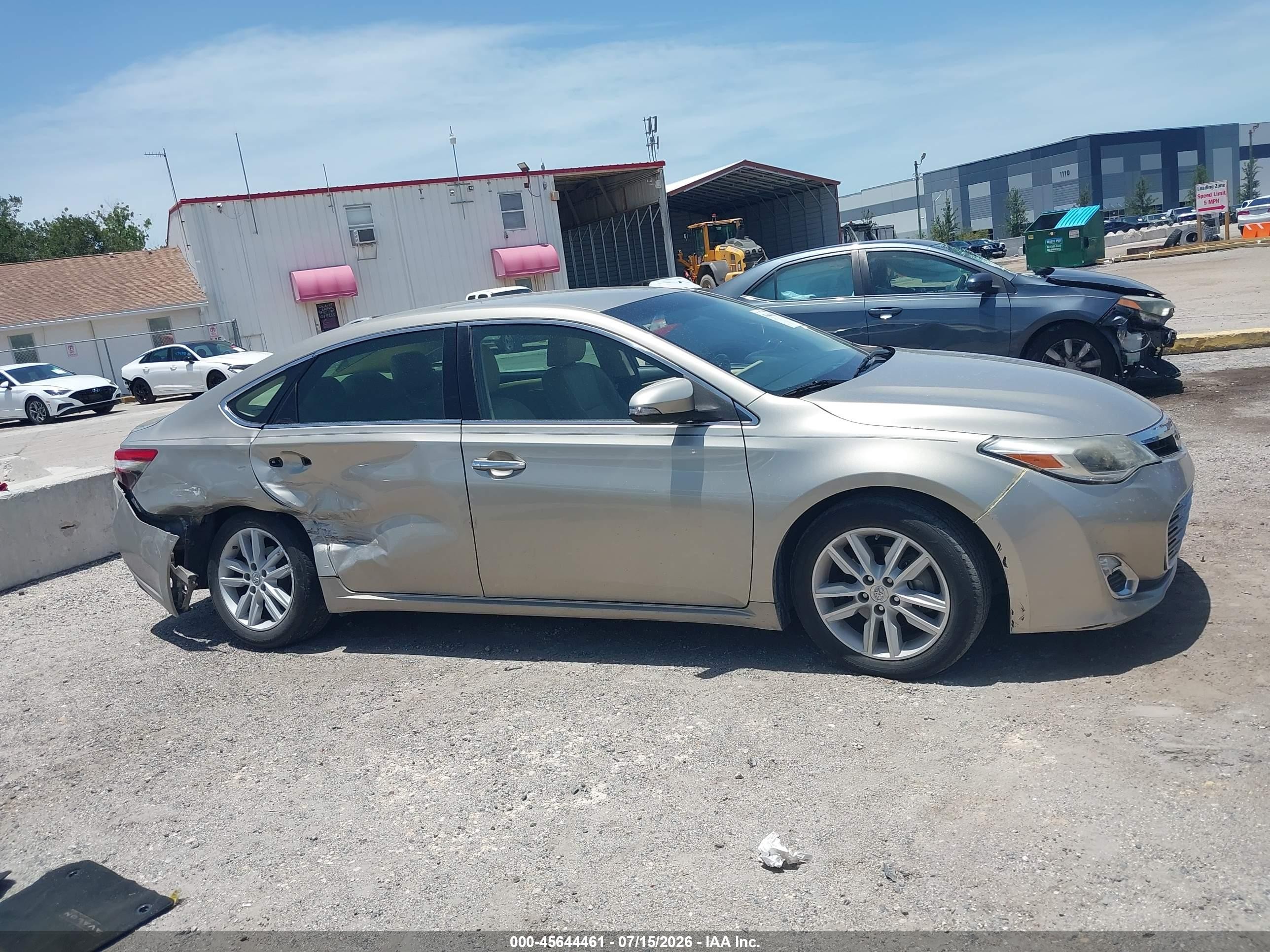 2015 Toyota Avalon Xle Champagne vin: 4T1BK1EB1FU166091