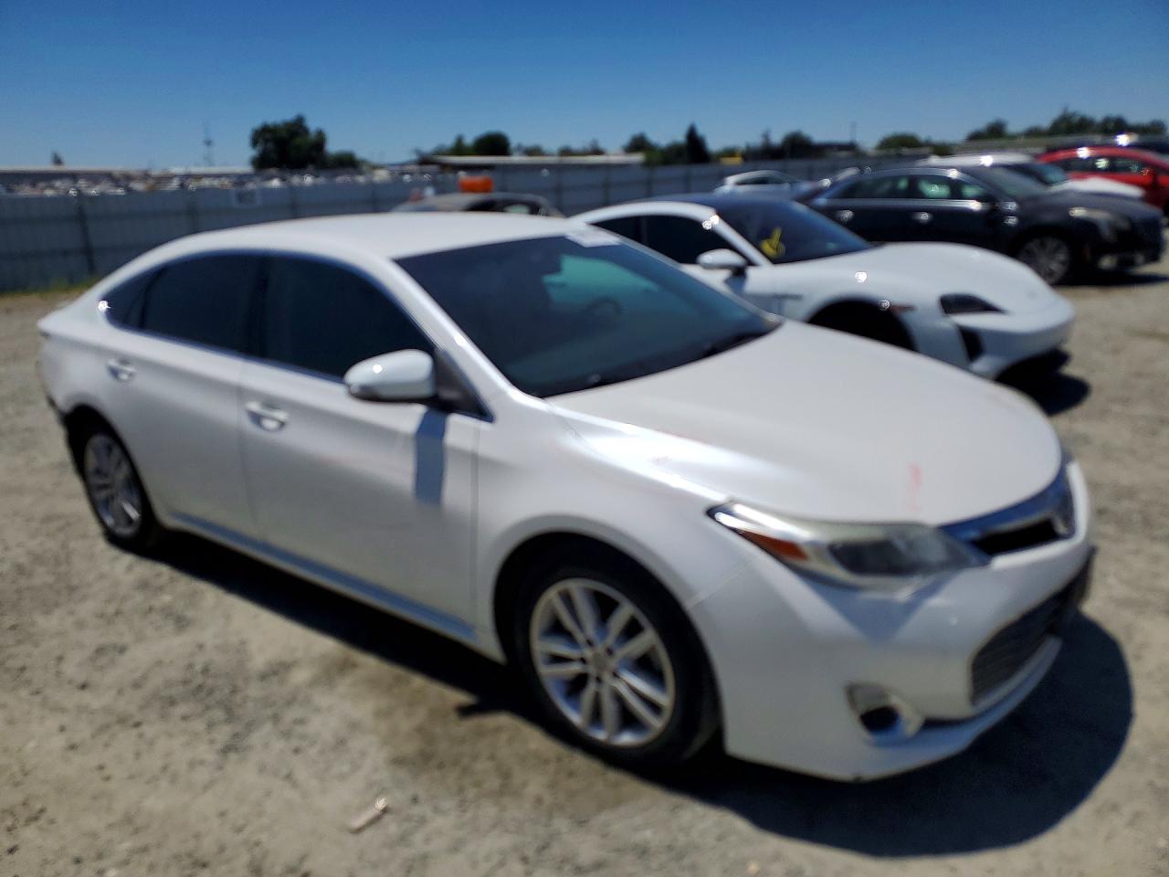 2015 Toyota Avalon Xle White vin: 4T1BK1EB1FU175843