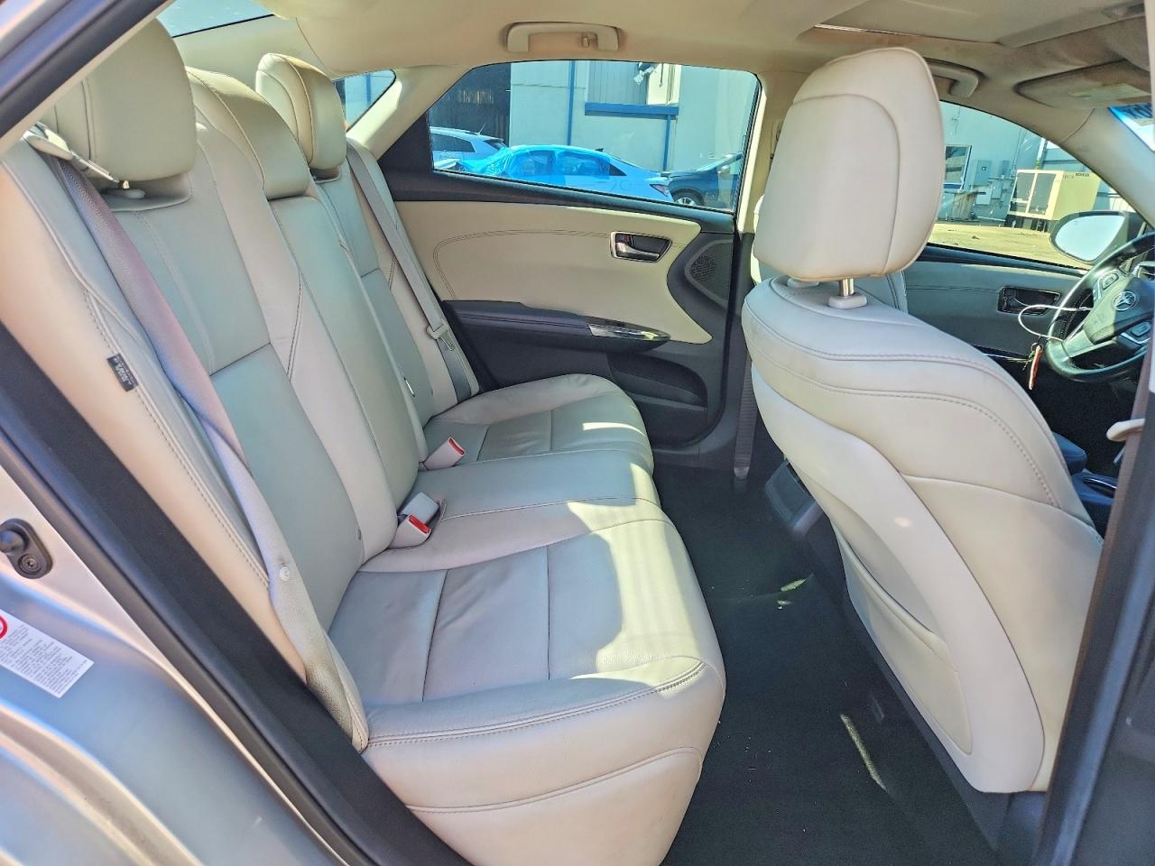 2015 Toyota Avalon Xle Premium Silver vin: 4T1BK1EB1FU177690