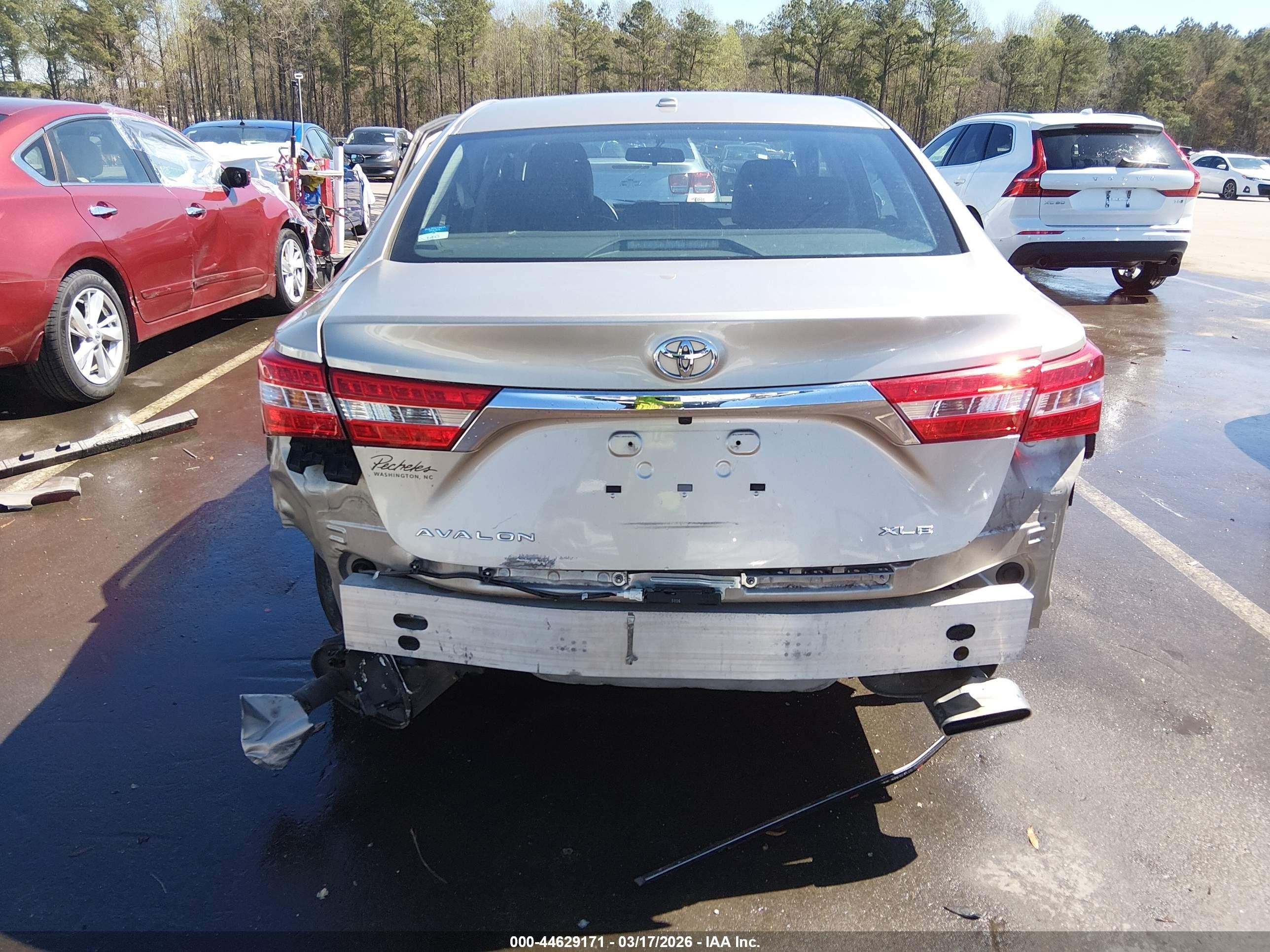 2015 Toyota Avalon Xle Gold vin: 4T1BK1EB1FU190276