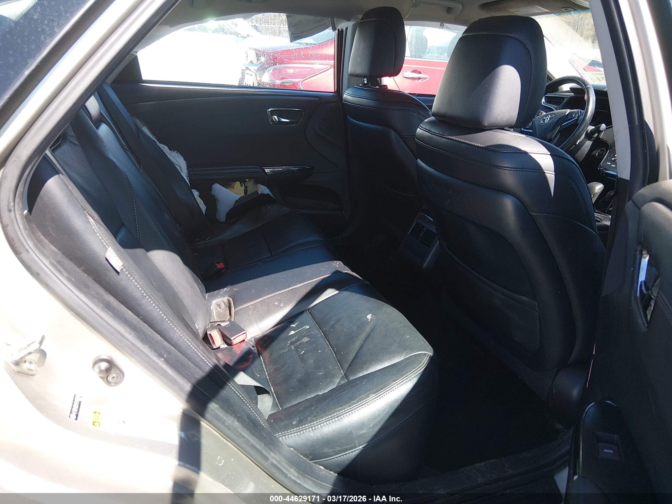 2015 Toyota Avalon Xle Gold vin: 4T1BK1EB1FU190276