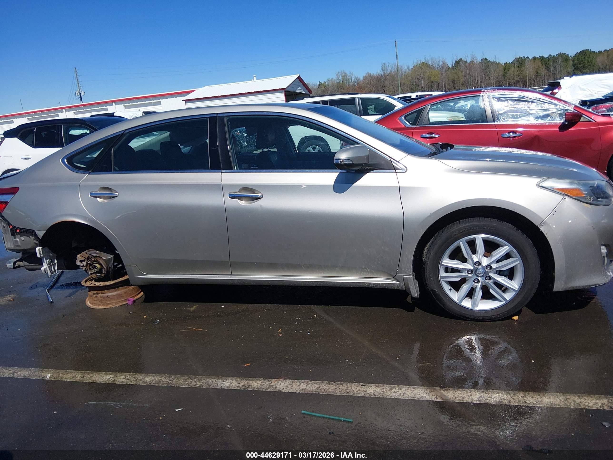 2015 Toyota Avalon Xle Gold vin: 4T1BK1EB1FU190276