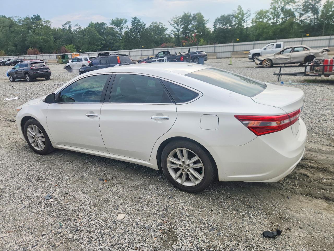 2015 Toyota Avalon Xle White vin: 4T1BK1EB1FU191976