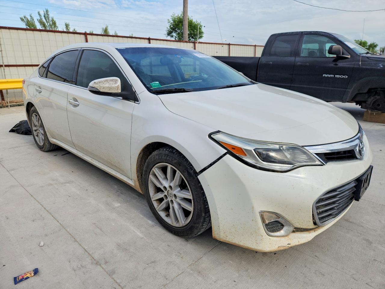 2013 Toyota Avalon Xle Premium White vin: 4T1BK1EB2DU021056