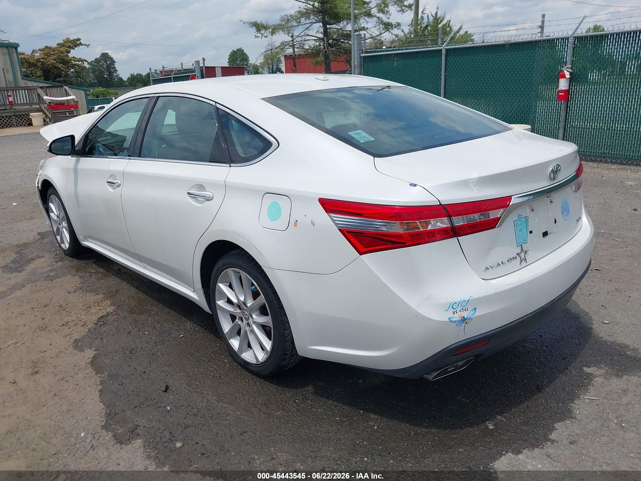 2013 Toyota Avalon Xle Touring White vin: 4T1BK1EB2DU071083