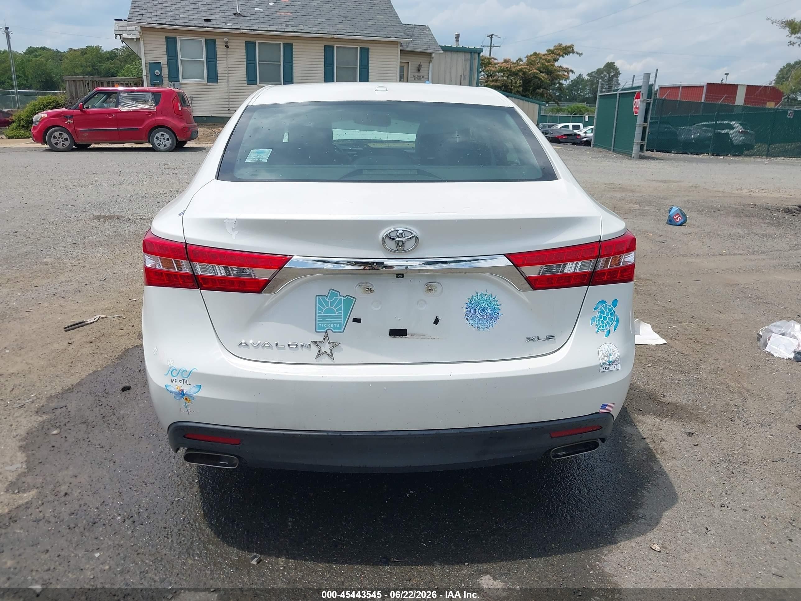 2013 Toyota Avalon Xle Touring White vin: 4T1BK1EB2DU071083