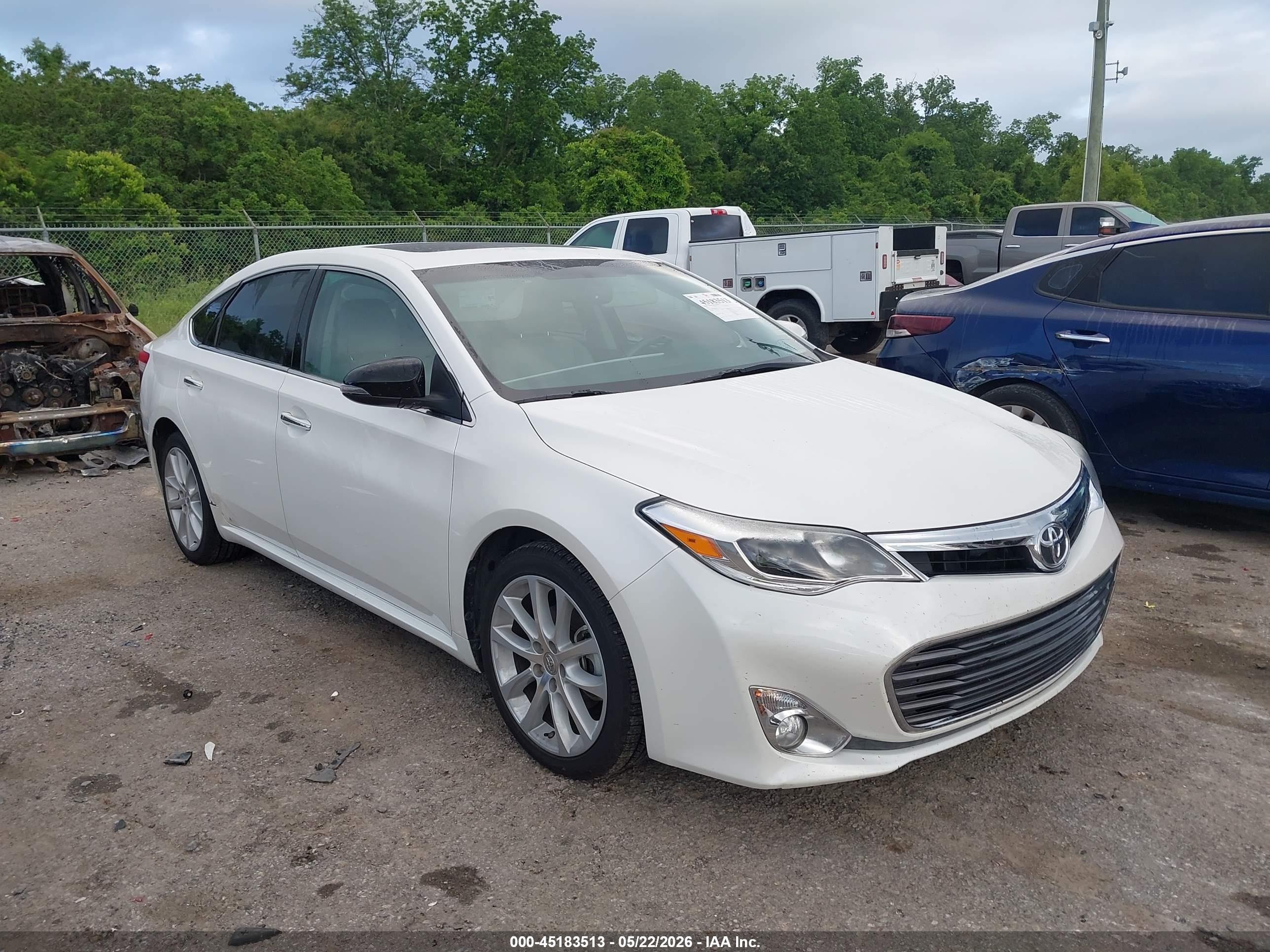 2013 Toyota Avalon Xle Touring White vin: 4T1BK1EB2DU074713