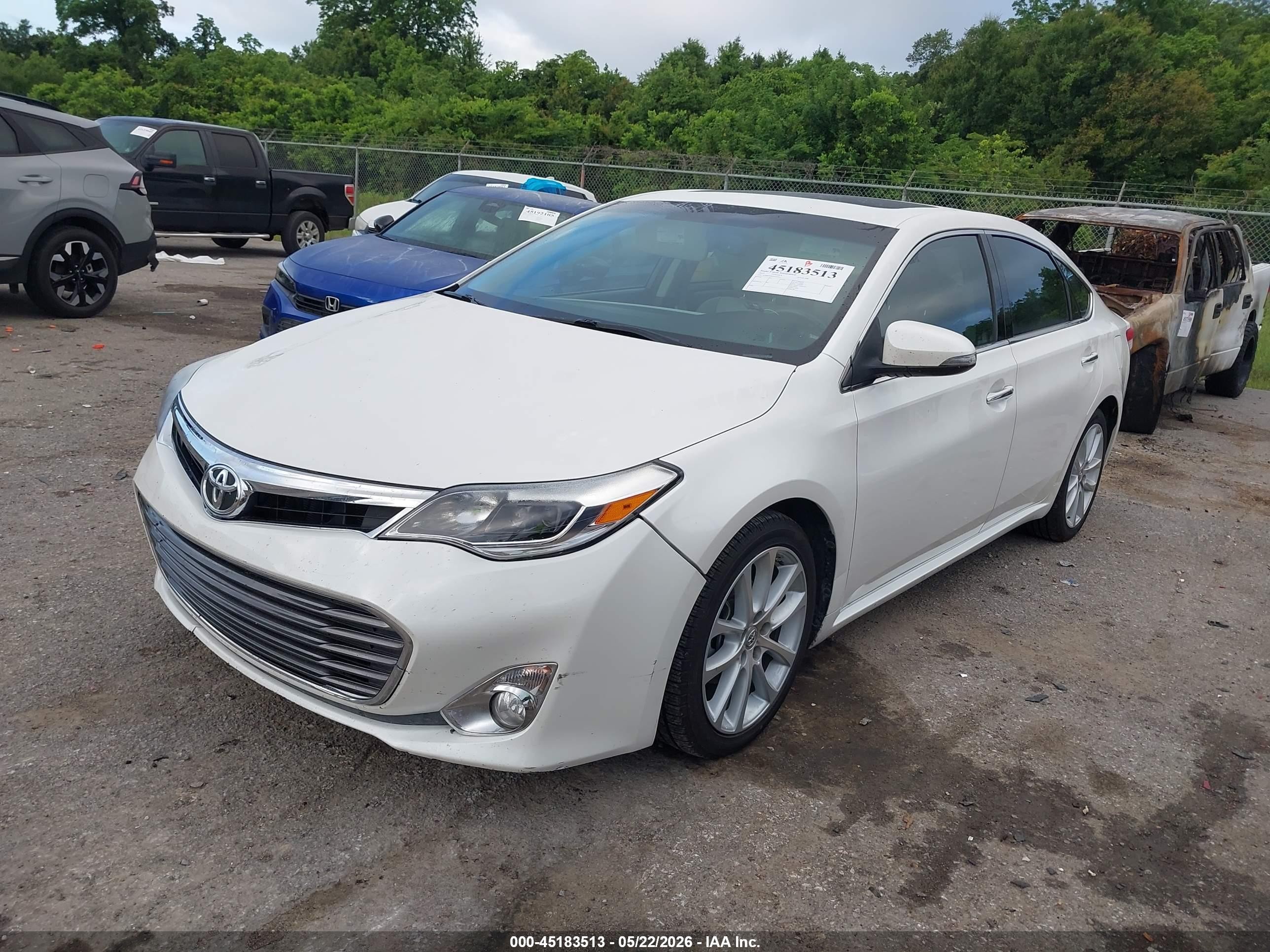 2013 Toyota Avalon Xle Touring White vin: 4T1BK1EB2DU074713