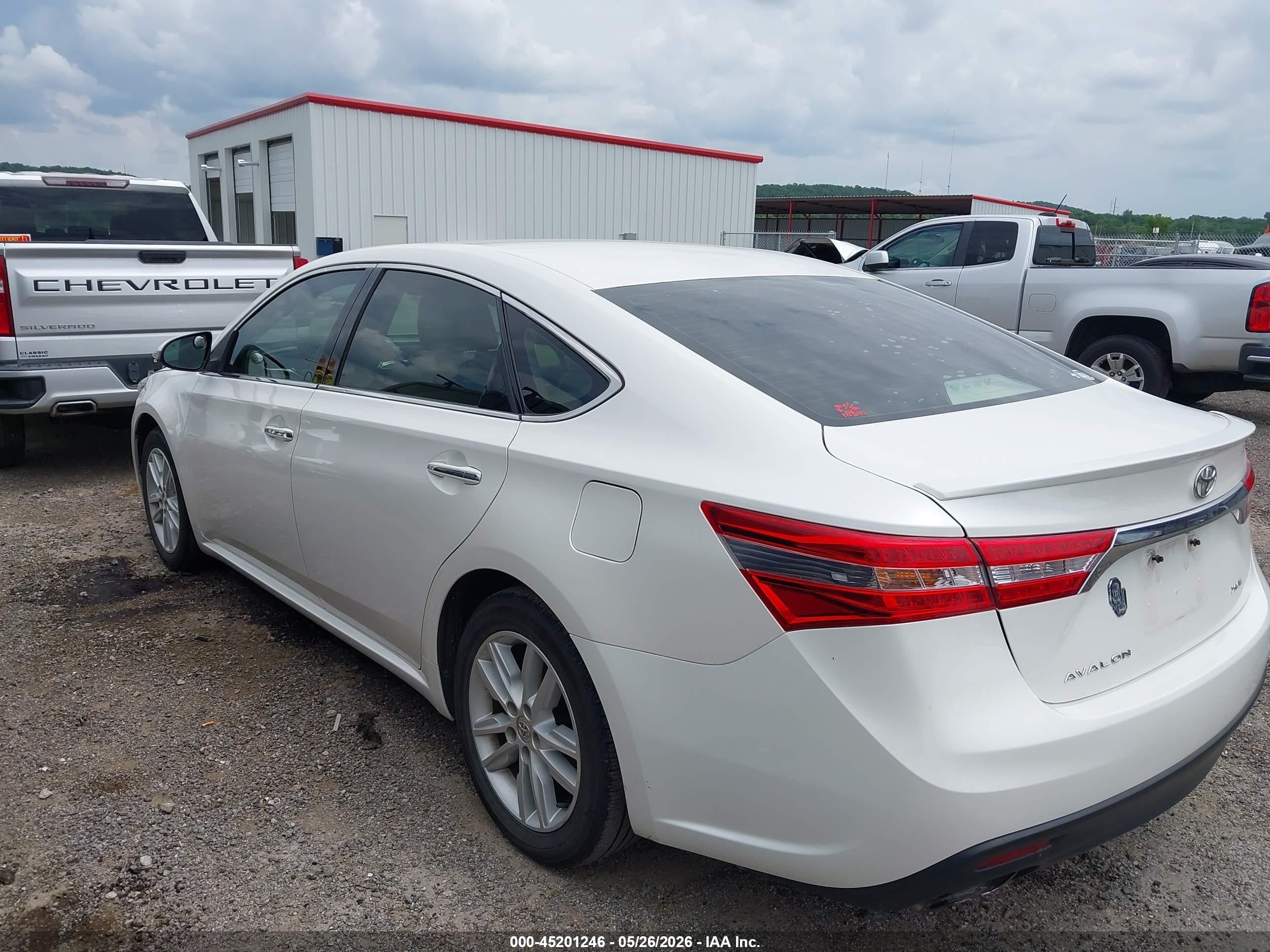 2014 Toyota Avalon Xle White vin: 4T1BK1EB2EU112197