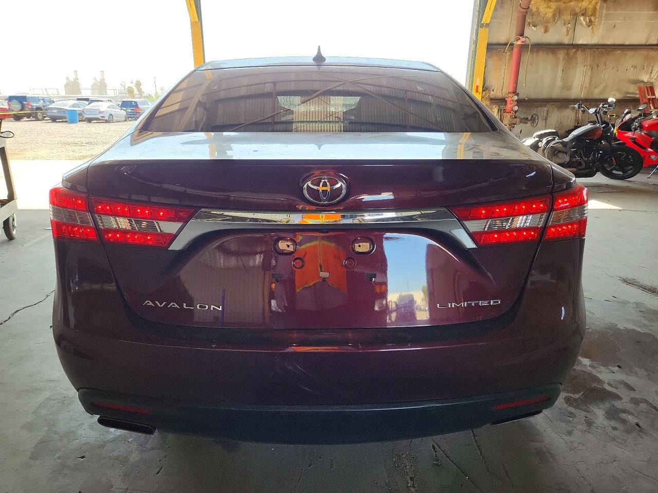 2014 Toyota Avalon Limited Burgundy vin: 4T1BK1EB2EU119313