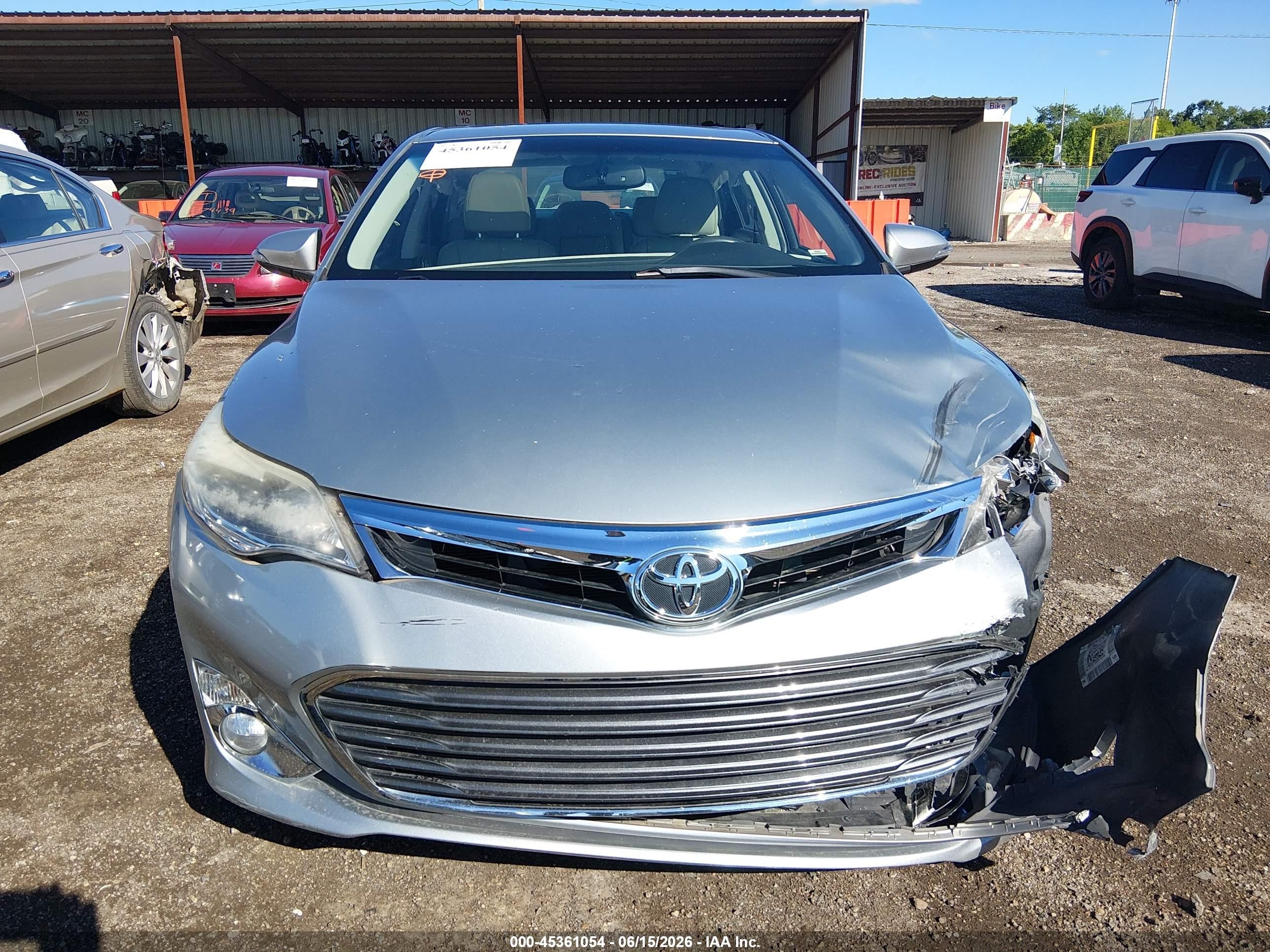 2015 Toyota Avalon Xle Touring Silver vin: 4T1BK1EB2FU159392