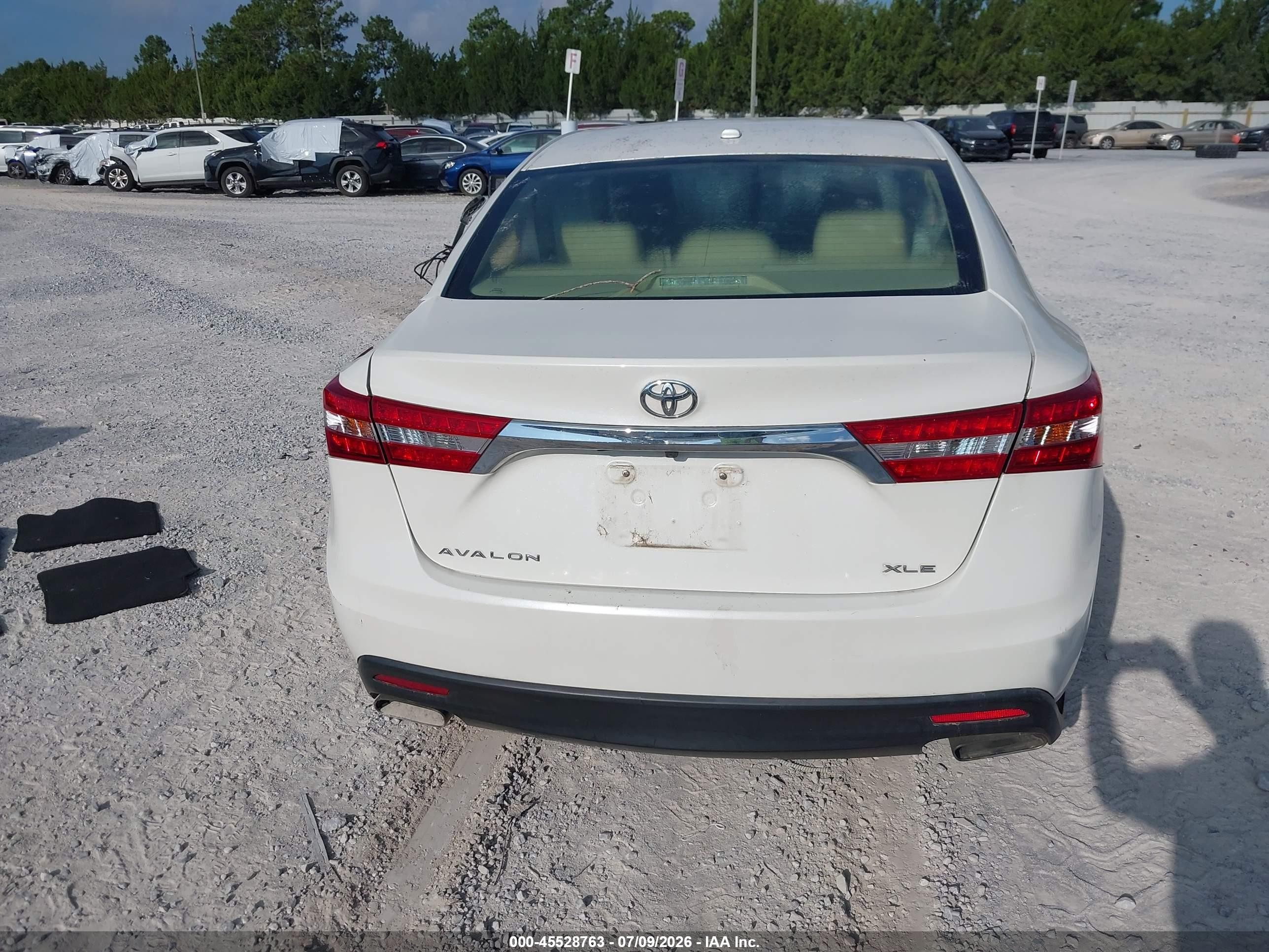 2015 Toyota Avalon Xle Touring White vin: 4T1BK1EB2FU159778