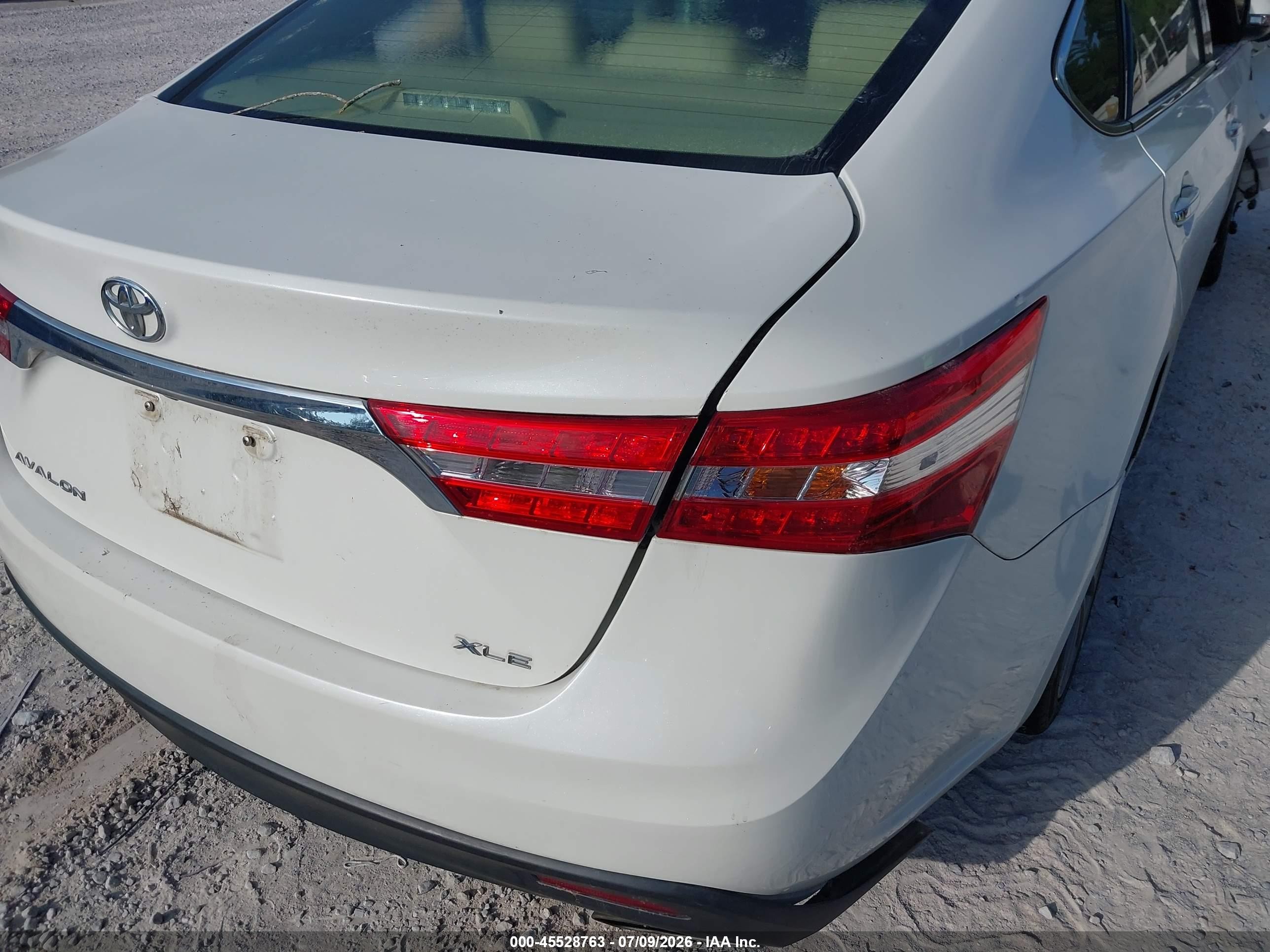 2015 Toyota Avalon Xle Touring White vin: 4T1BK1EB2FU159778