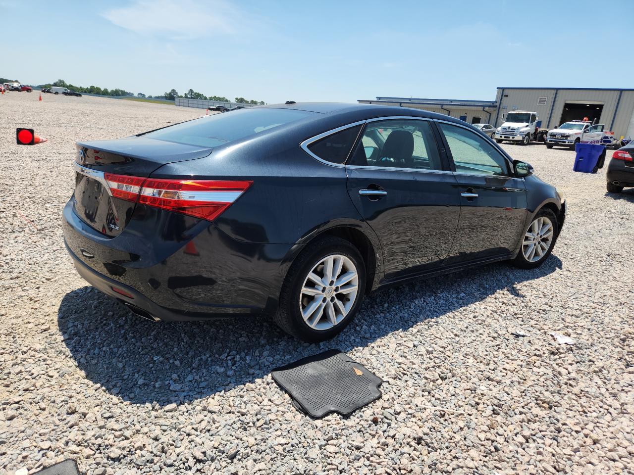 2015 Toyota Avalon Xle Black vin: 4T1BK1EB2FU170165