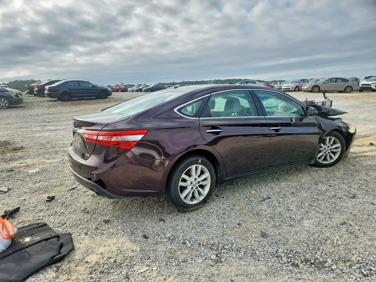 2015 Toyota Avalon Xle Maroon vin: 4T1BK1EB2FU170473