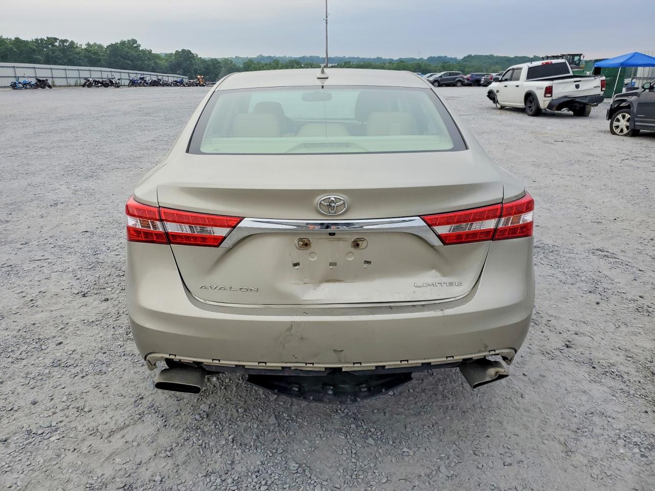 2015 Toyota Avalon Limited Beige vin: 4T1BK1EB2FU170764