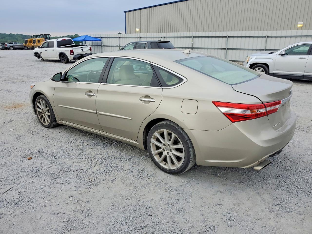 2015 Toyota Avalon Limited Beige vin: 4T1BK1EB2FU170764