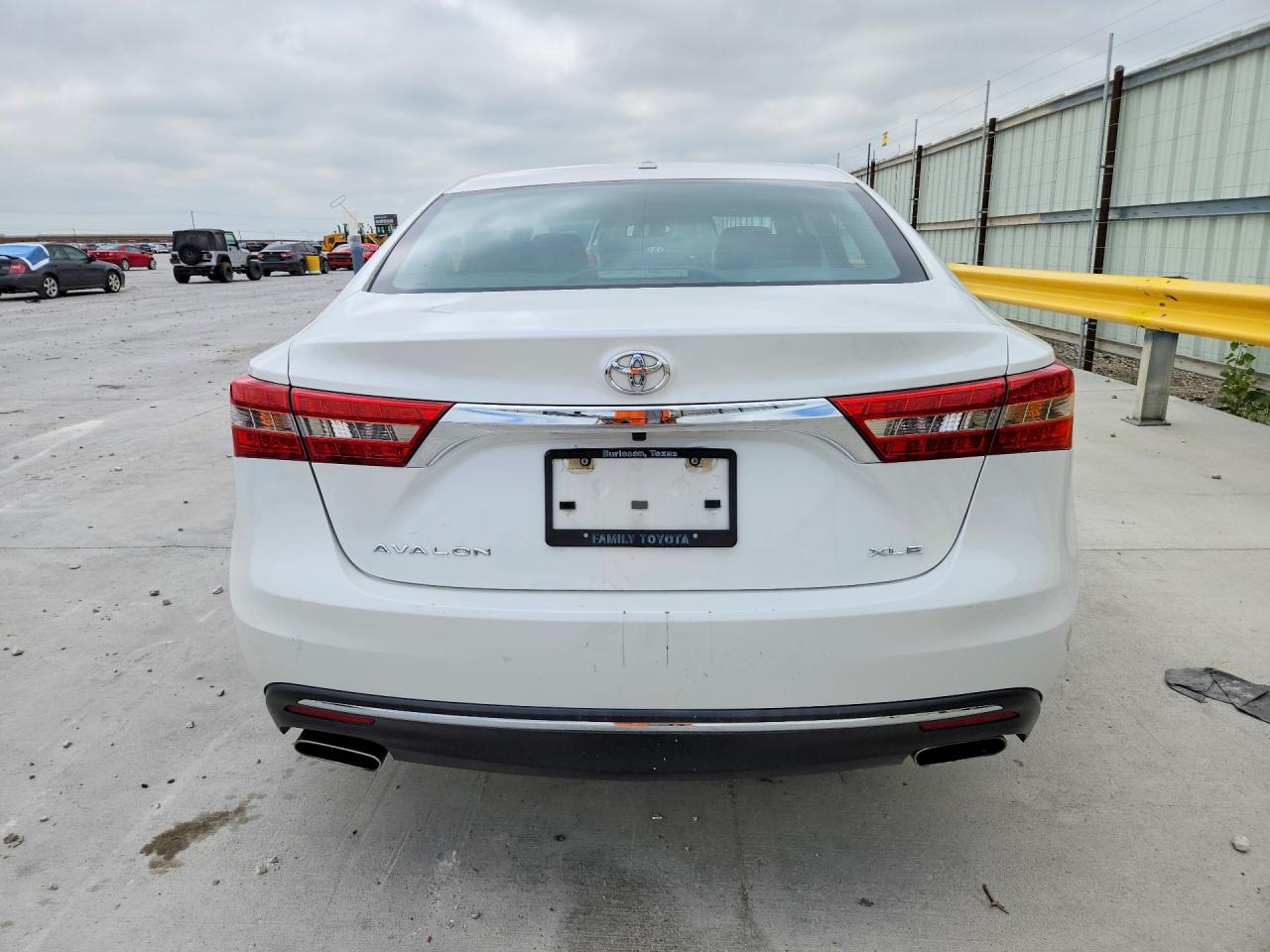 2017 Toyota Avalon Xle White vin: 4T1BK1EB2HU247992