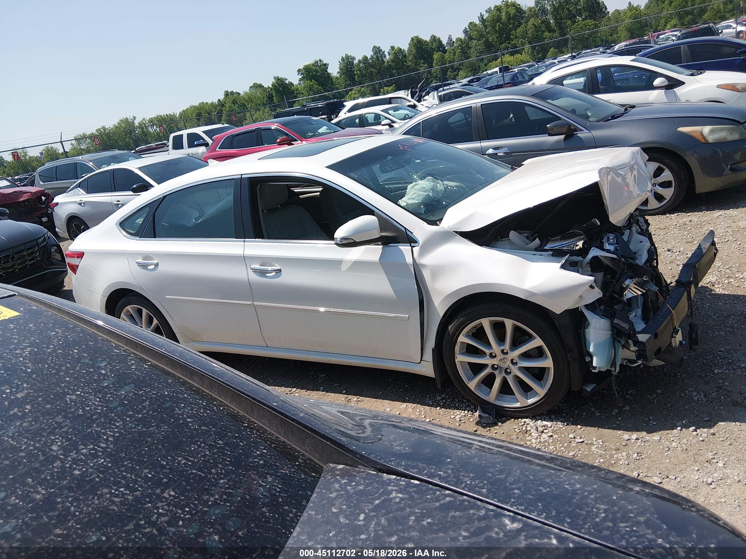 2013 Toyota Avalon Limited White vin: 4T1BK1EB3DU005187