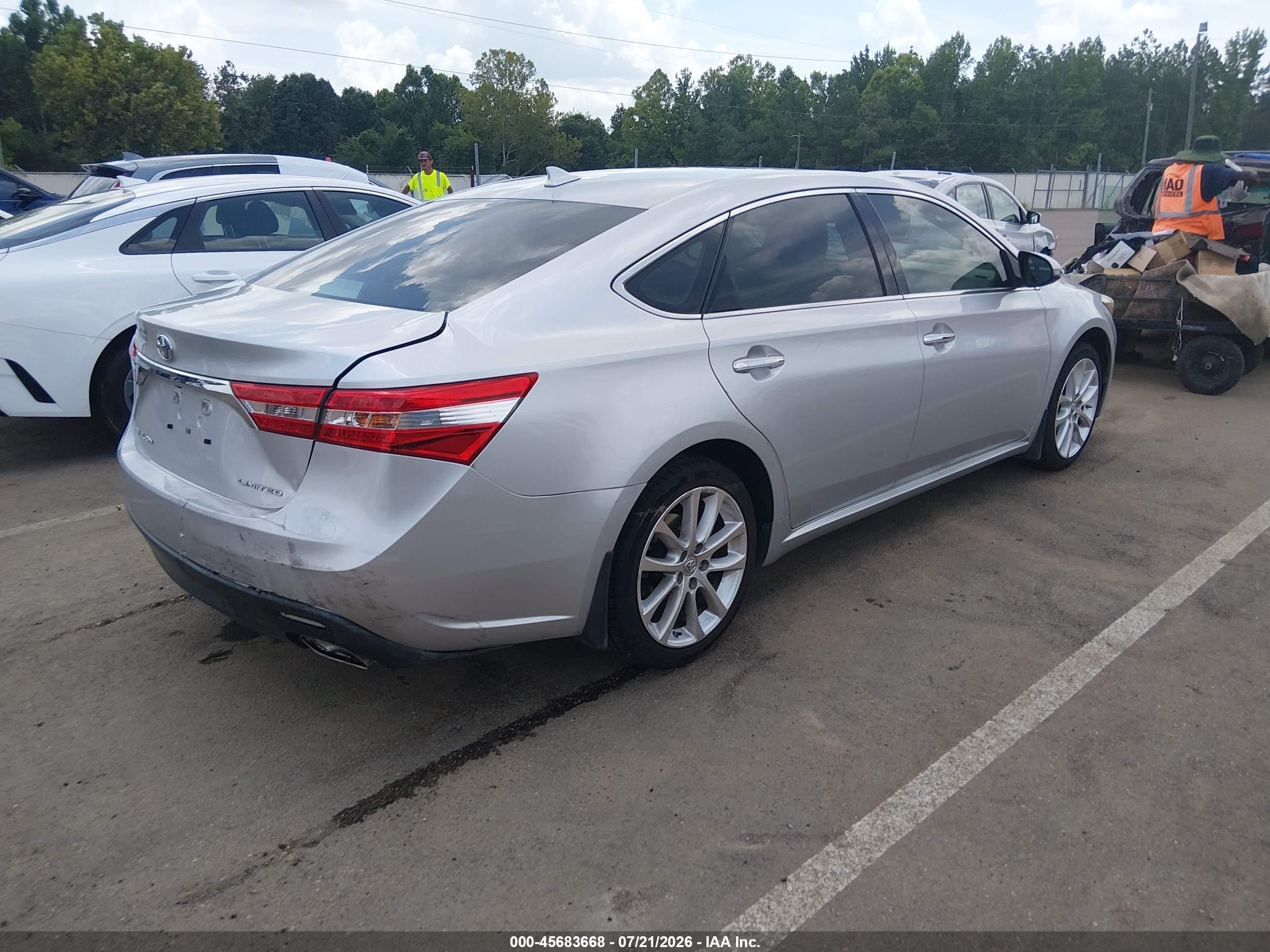 2013 Toyota Avalon Limited Серебряный vin: 4T1BK1EB3DU007280