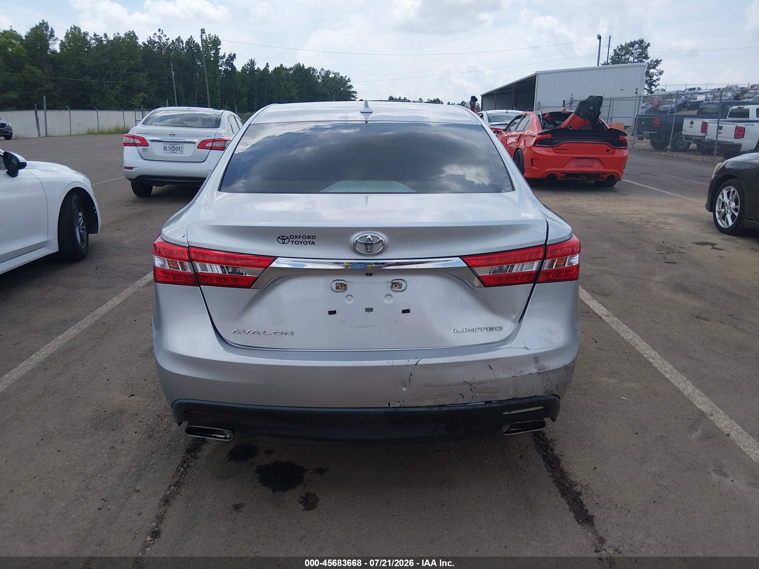 2013 Toyota Avalon Limited Серебряный vin: 4T1BK1EB3DU007280